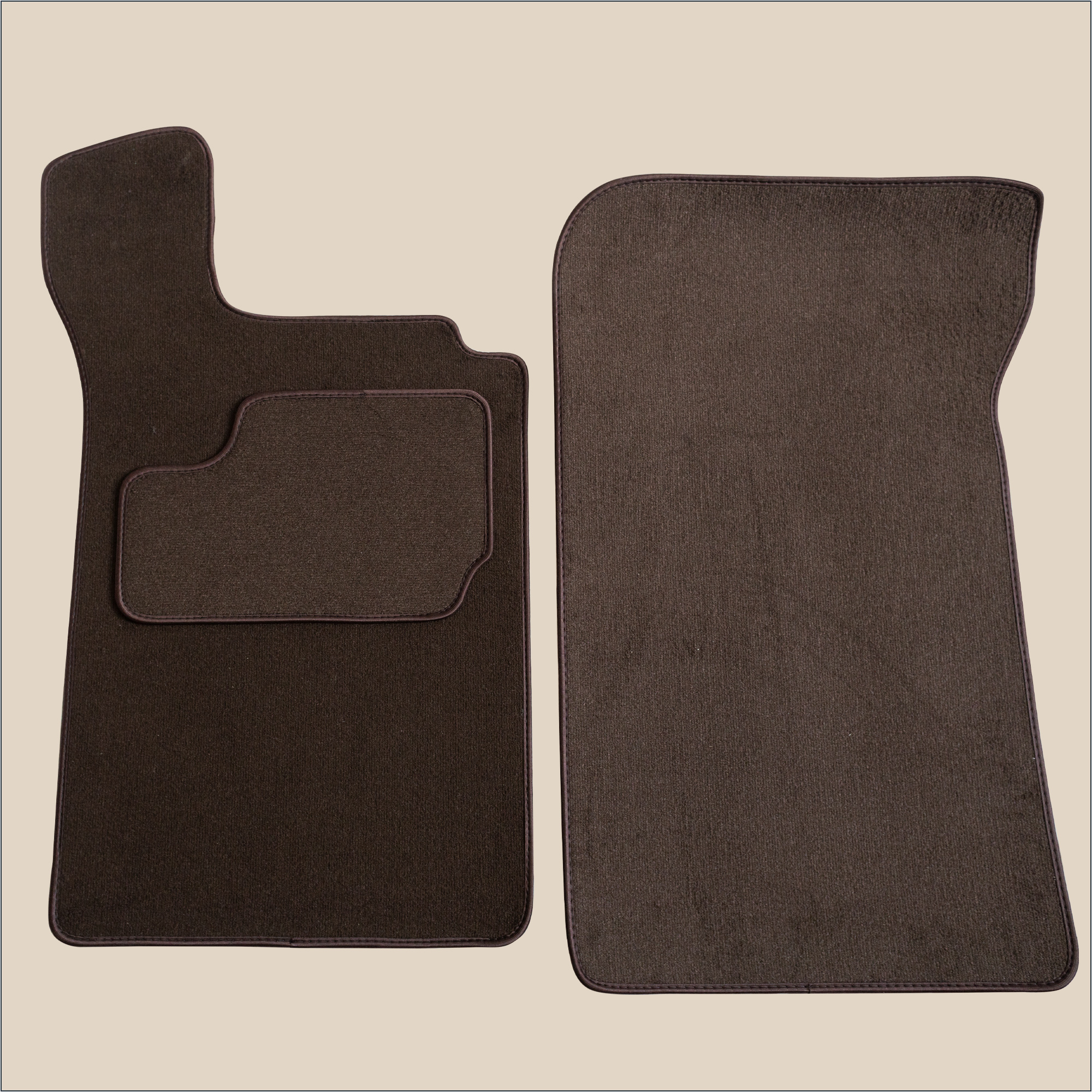 tapis avant peugeot 305