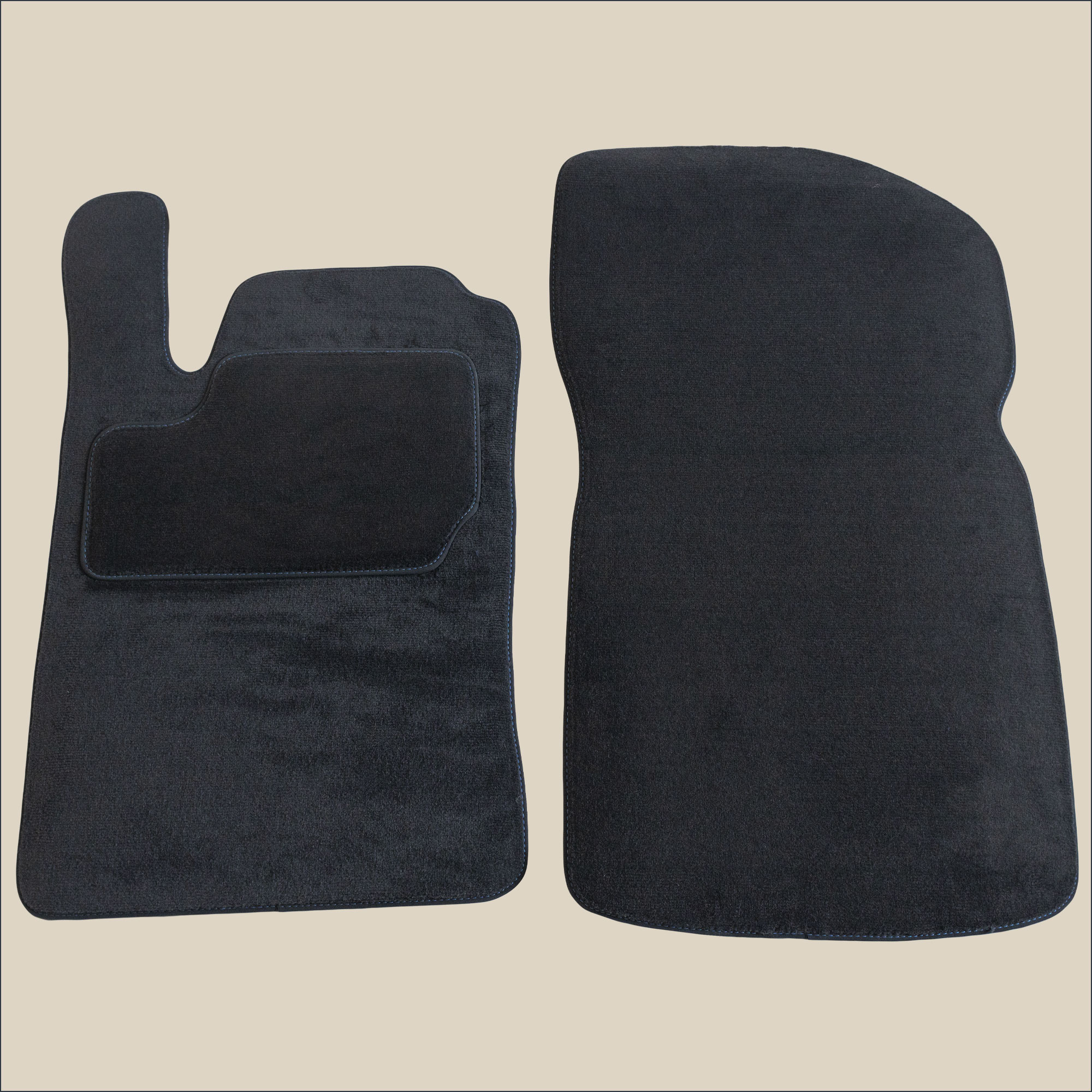 tapis avant surpiqure bleu renault megane 1 coupe