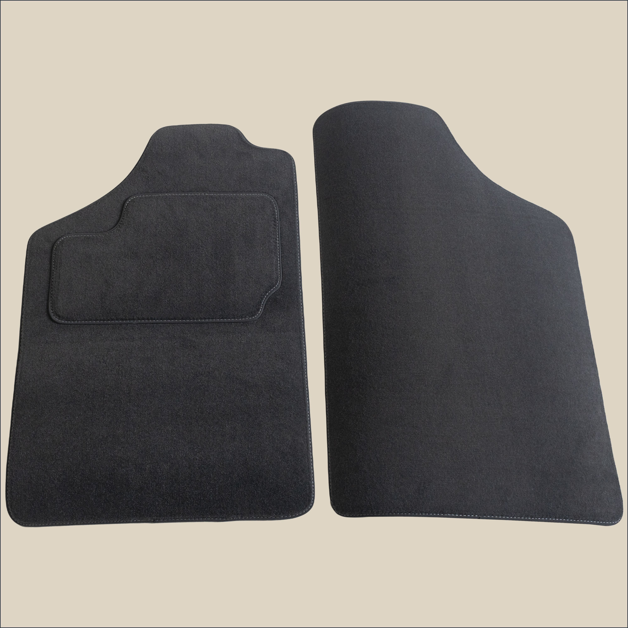 tapis avant surpiqure gris ford escort III