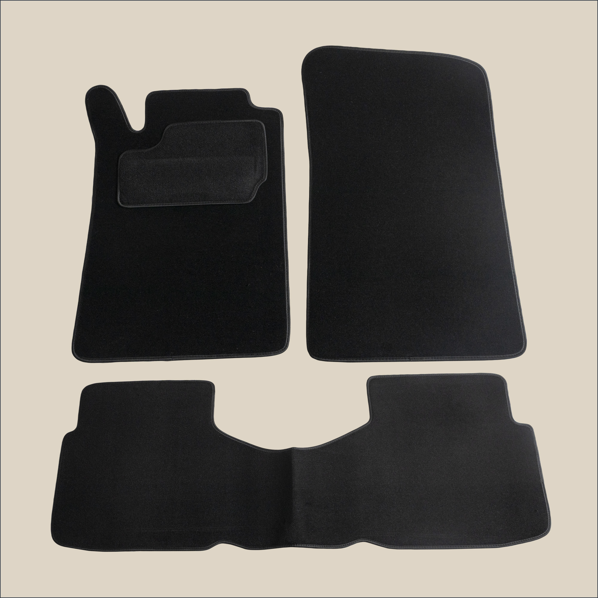 tapis noir peugeot 505