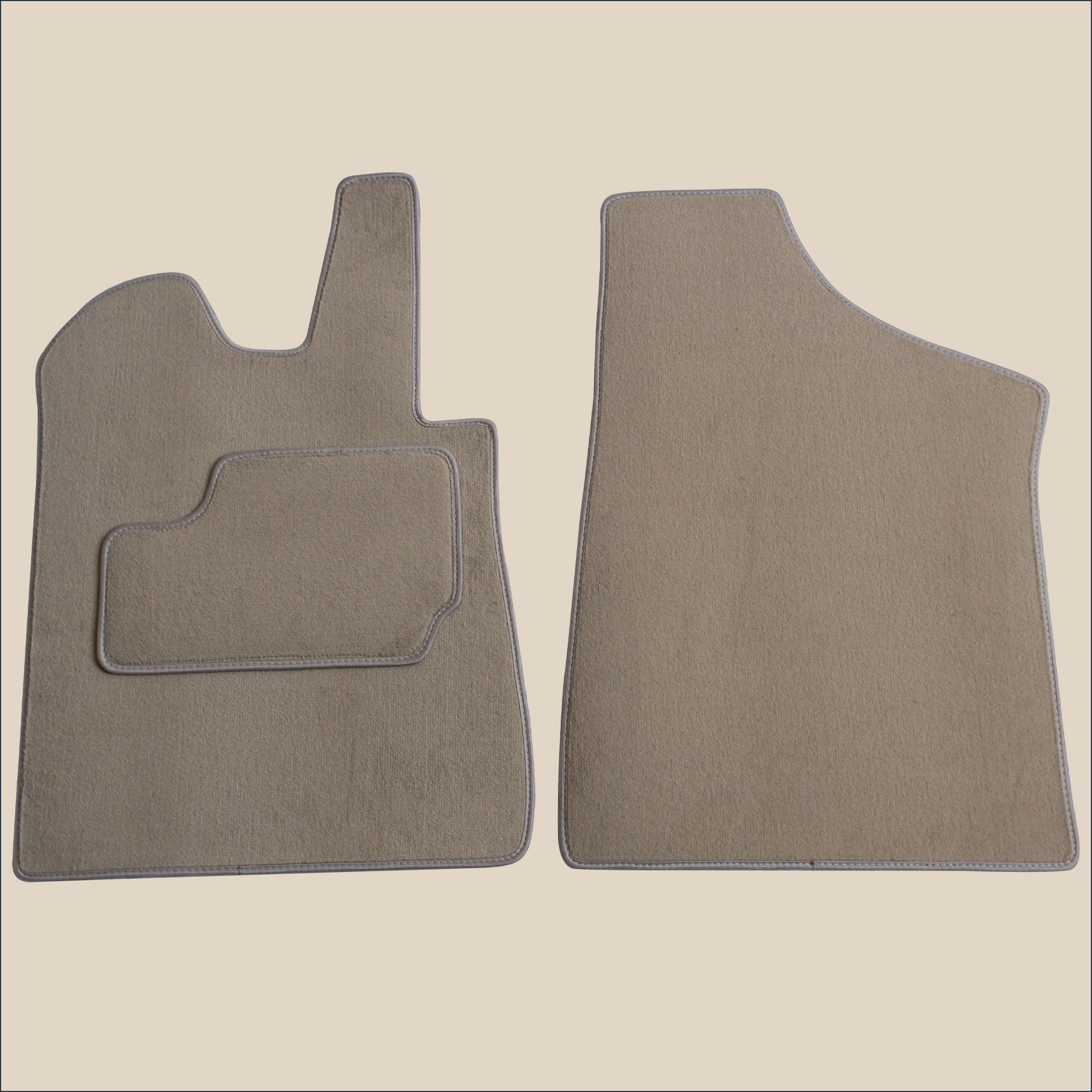 tapis beige avant renault 30