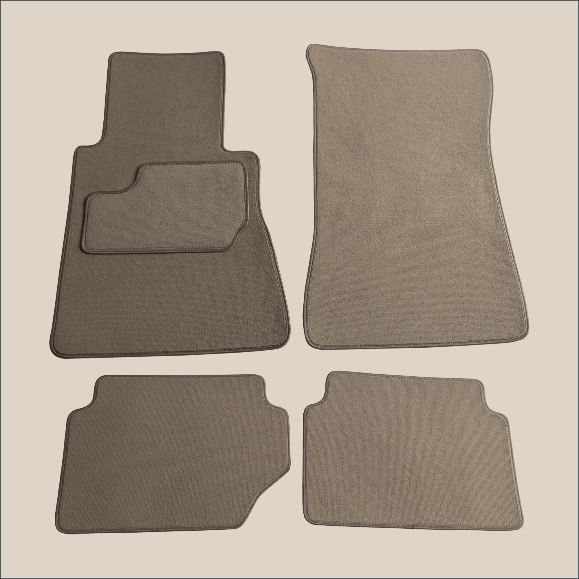 tapis beige mercedes w123 coupe