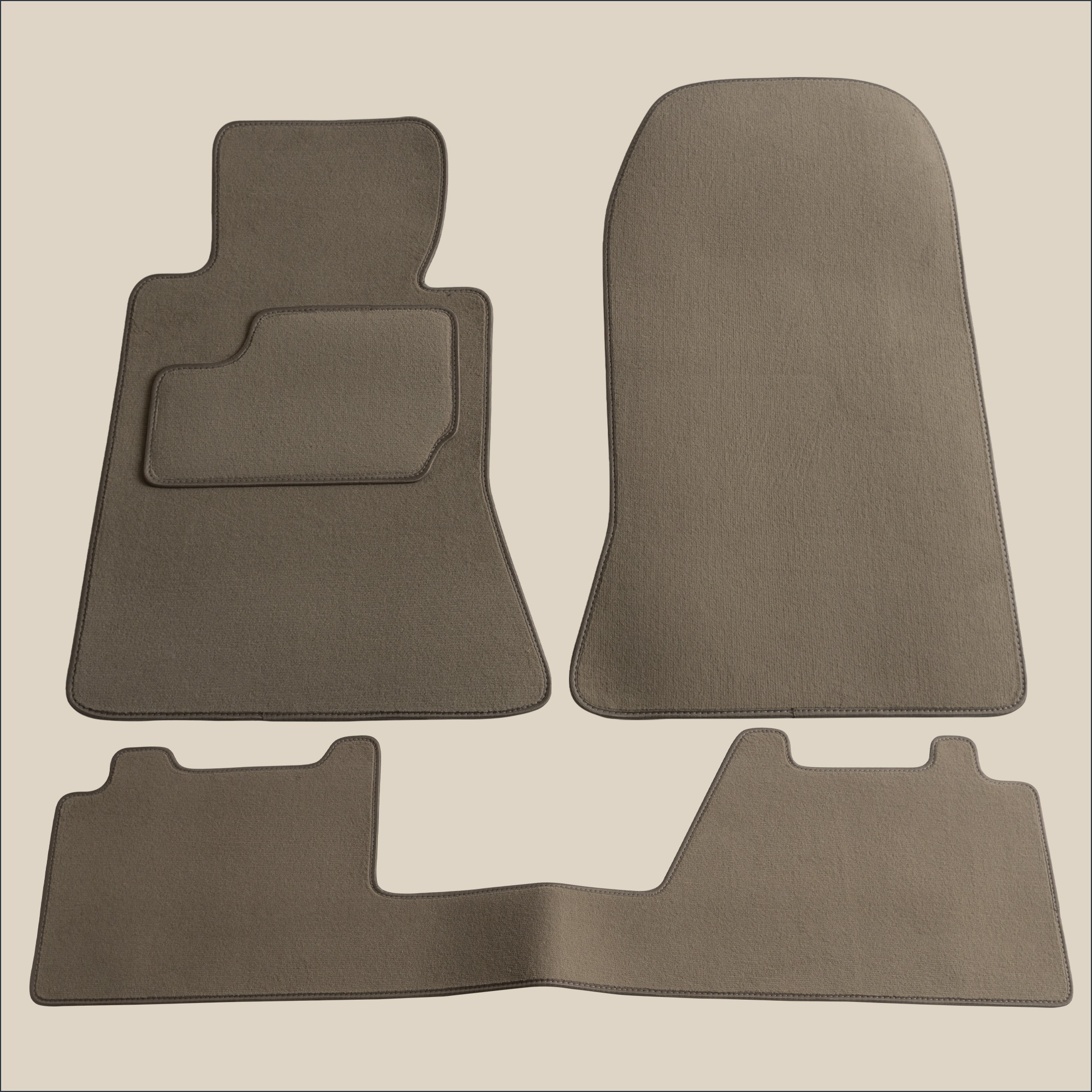 tapis beige mercedes w124 coupé