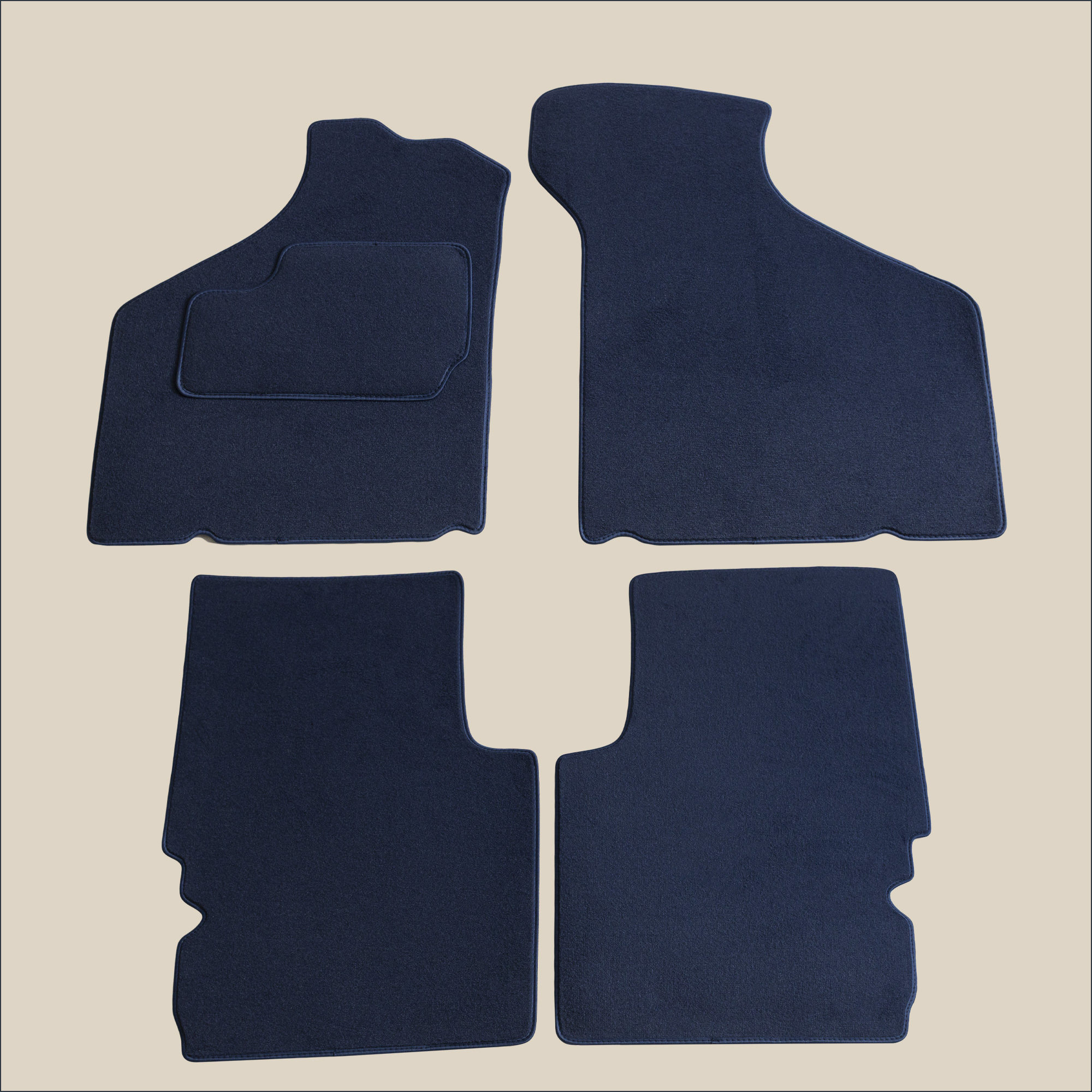 tapis bleu marine austin mini