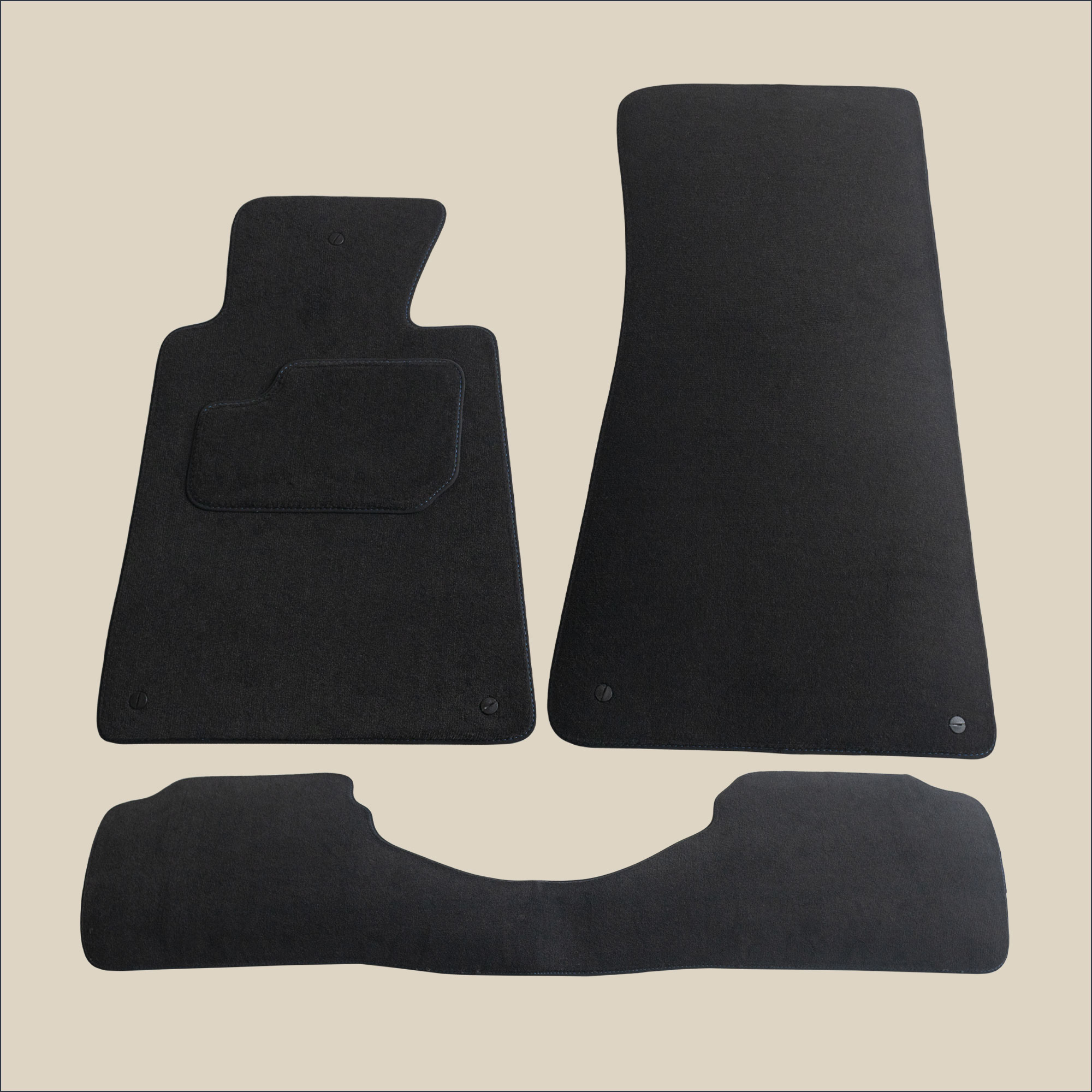 tapis surpiqure bleu bmw serie 5 E34