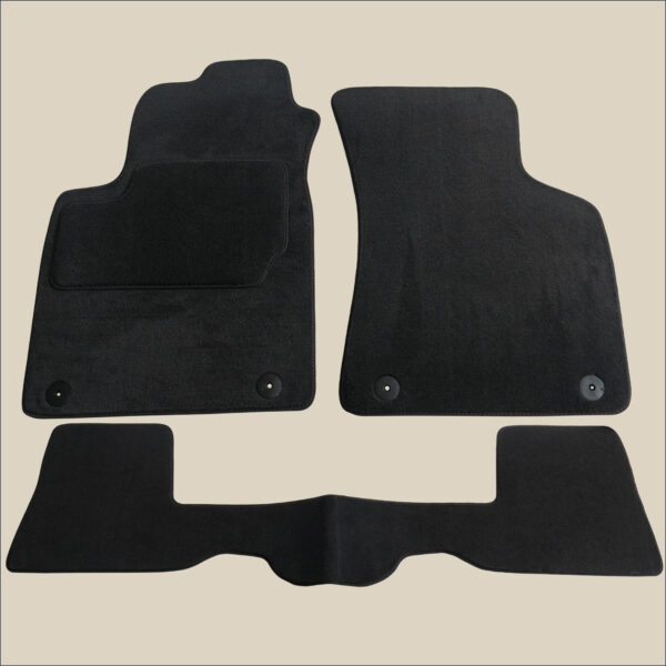 tapis surpiqure rouge audi tt 8n