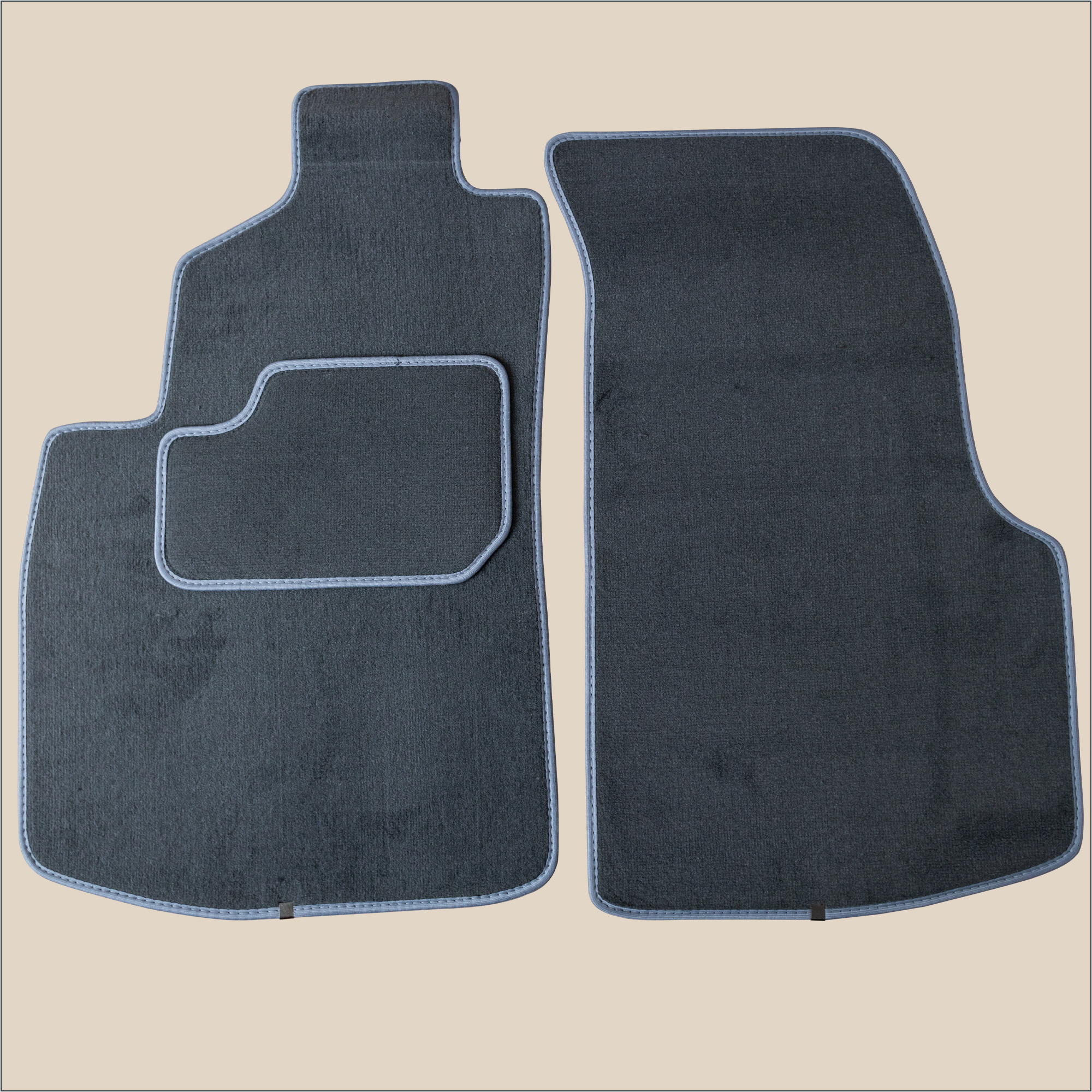 tapis avant volkswagen golf 4