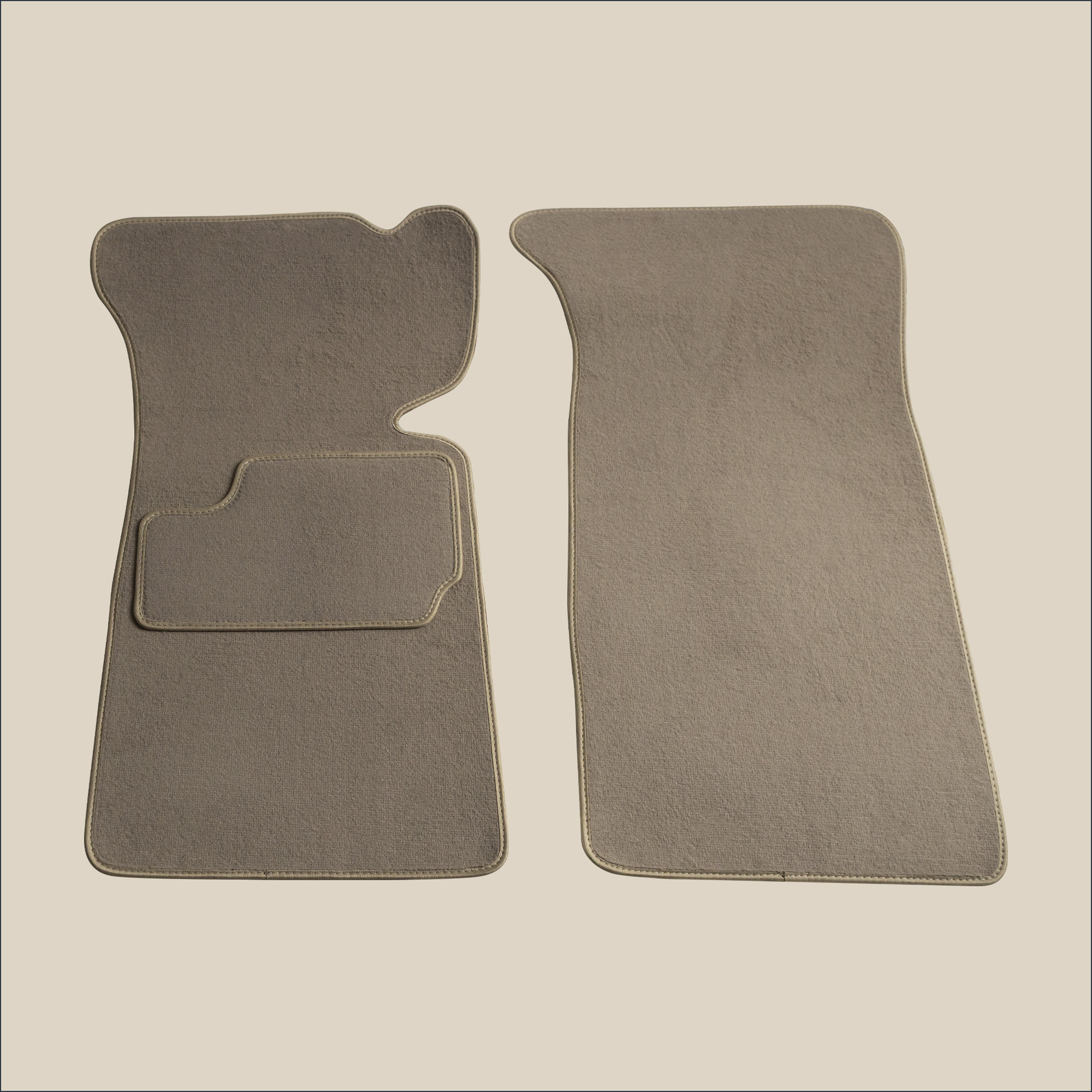 tapis avant beige peugeot 504 coupe