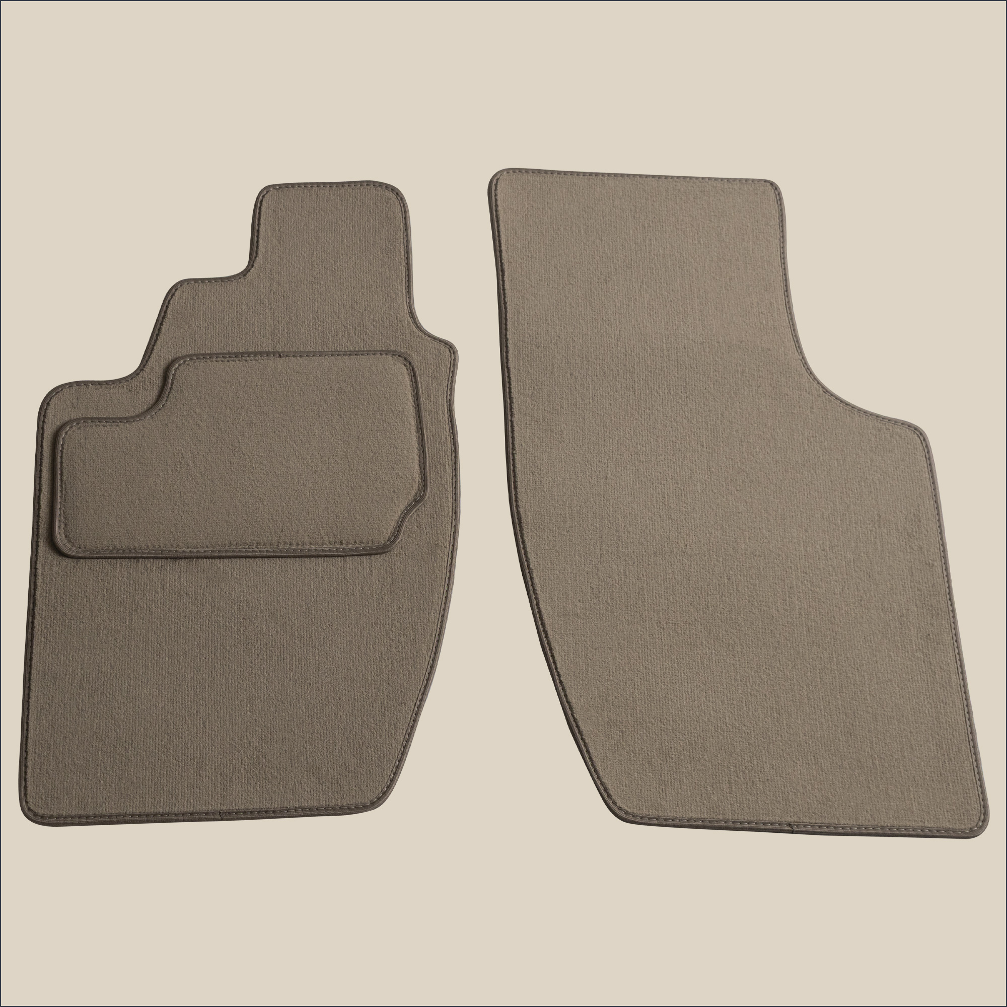 tapis avant beige saab 900