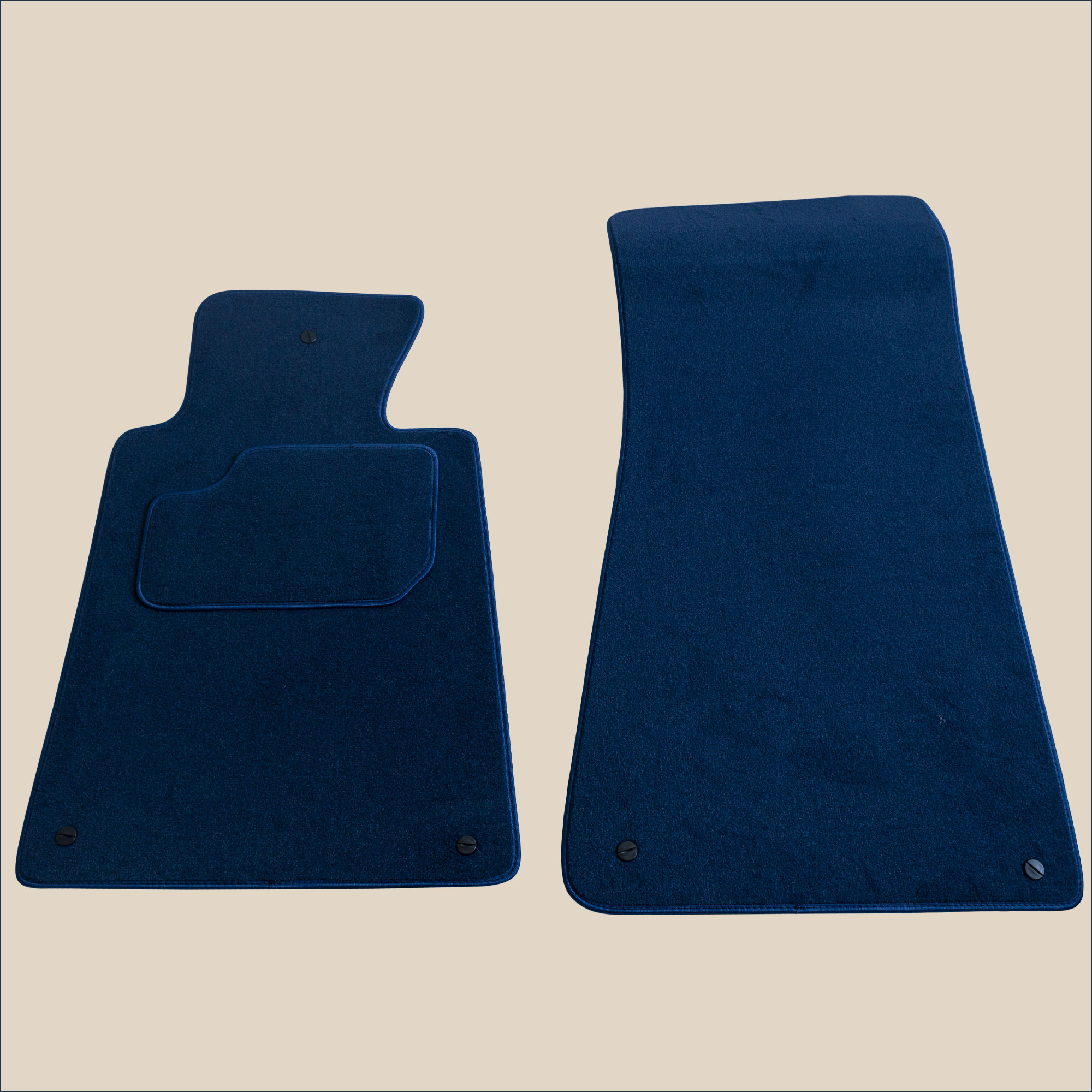 tapis avant bleu marine bmw serie 5 e34