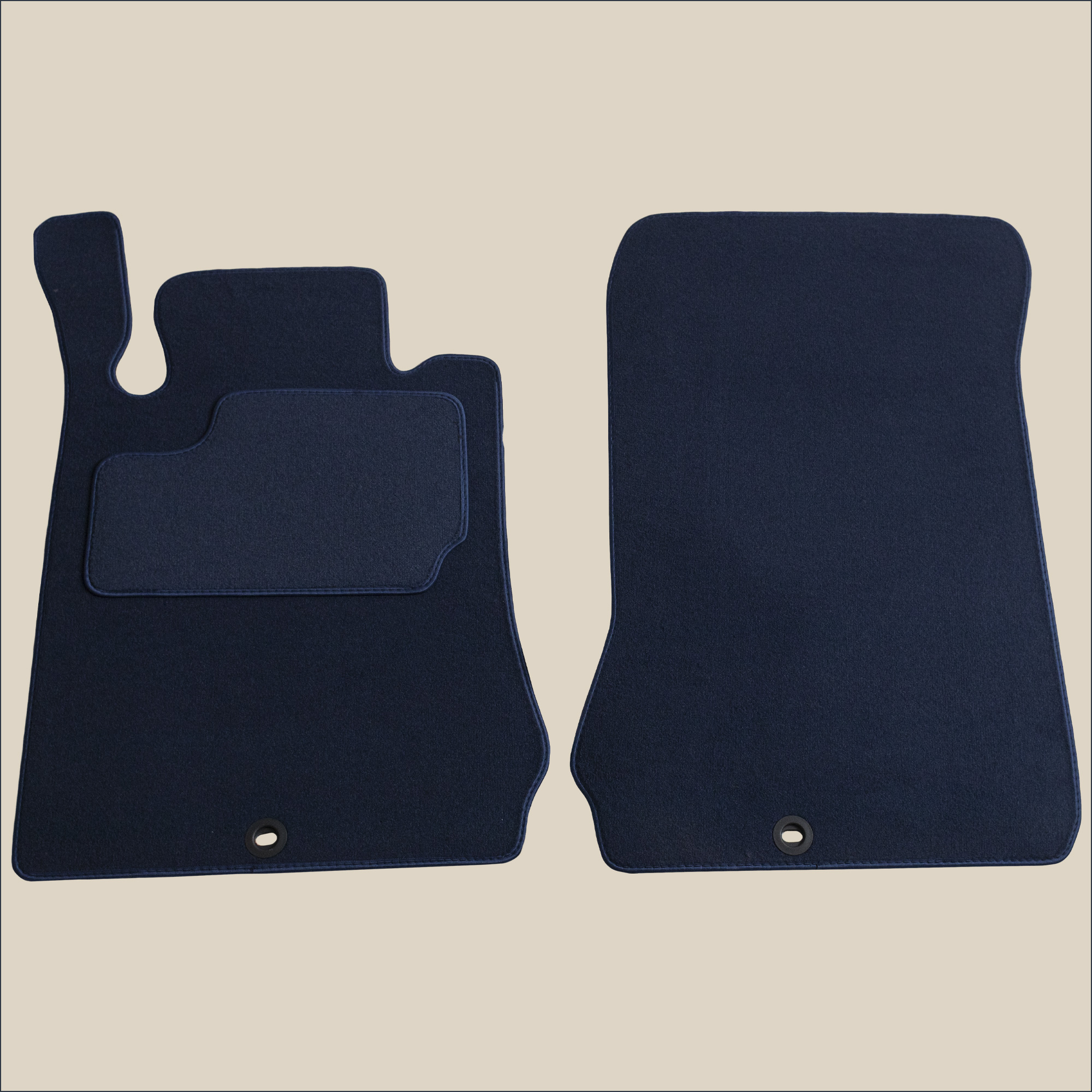 tapis avant pour-mercedes classe e w210 berline