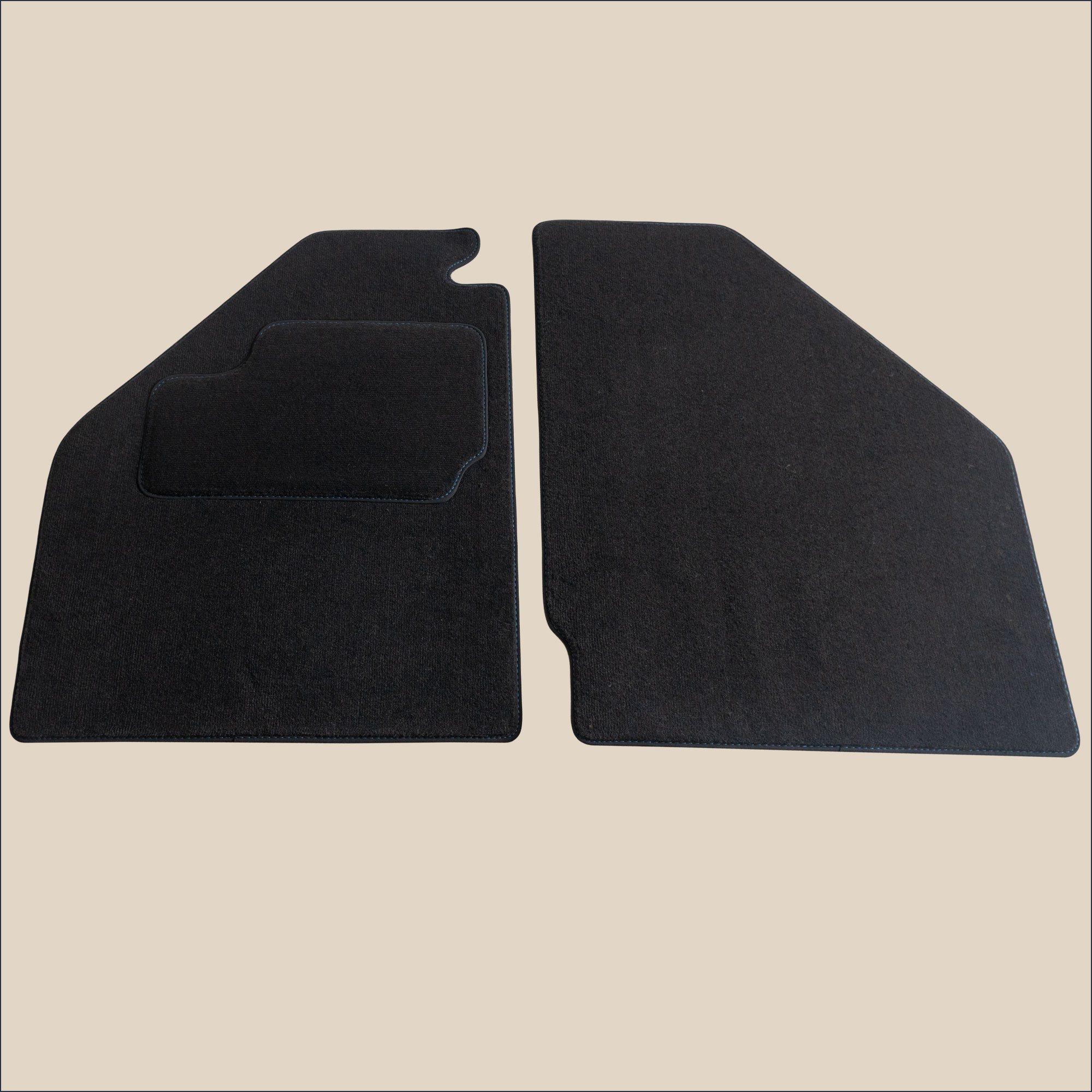 tapis avant surpiqure bleu simca cg coupe