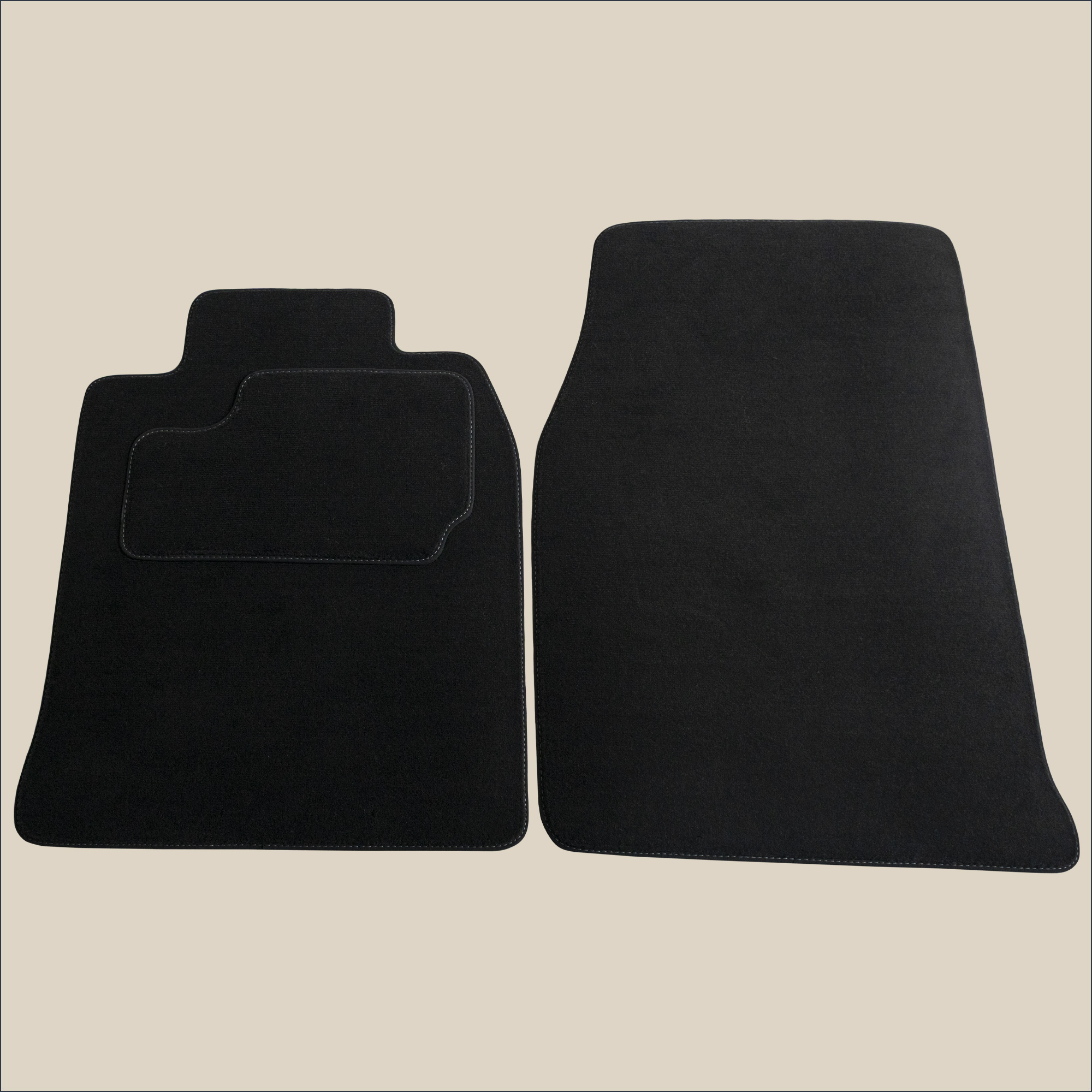 tapis avant surpiqure gris porsche 924