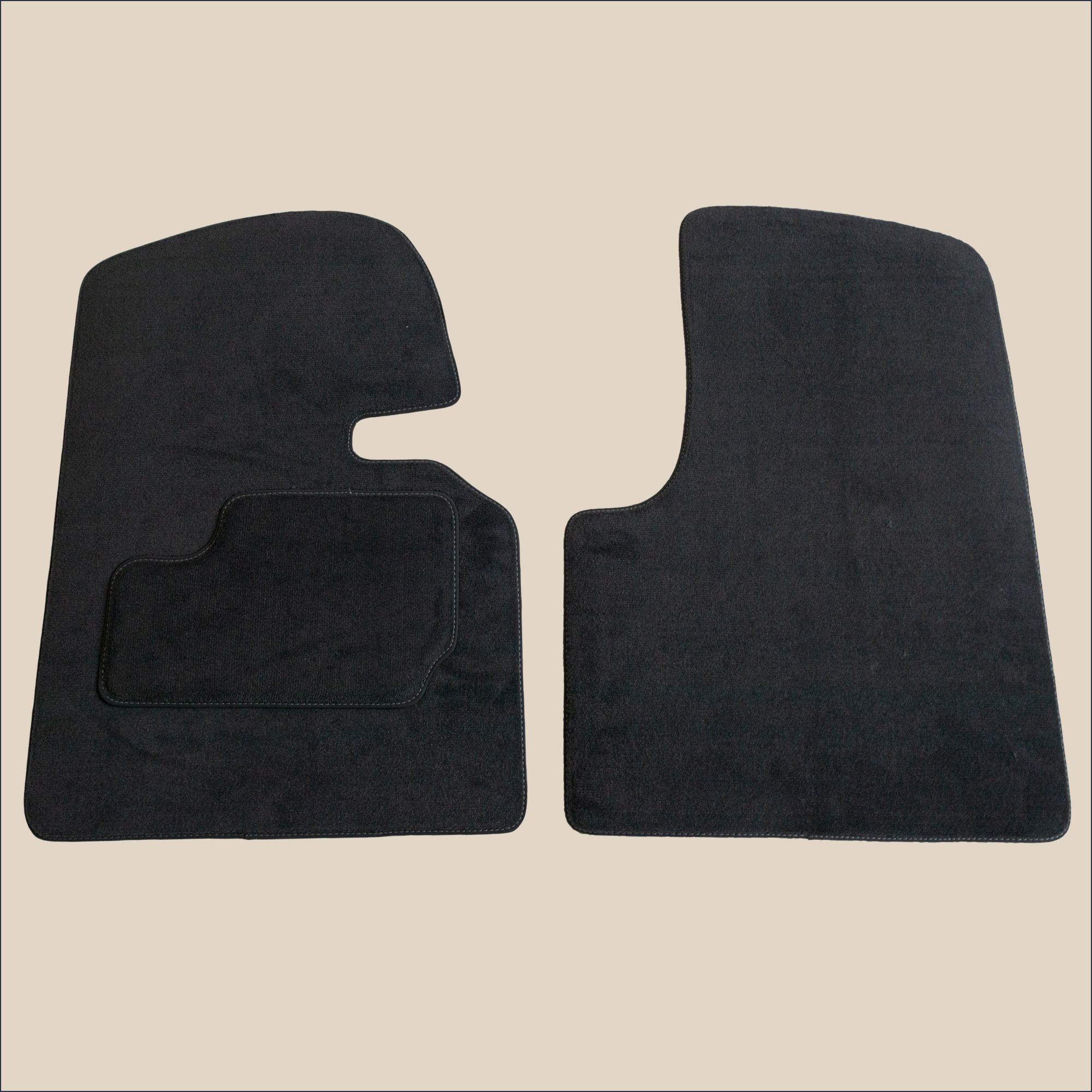 tapis avant surpiqure gris renault 5 alpine