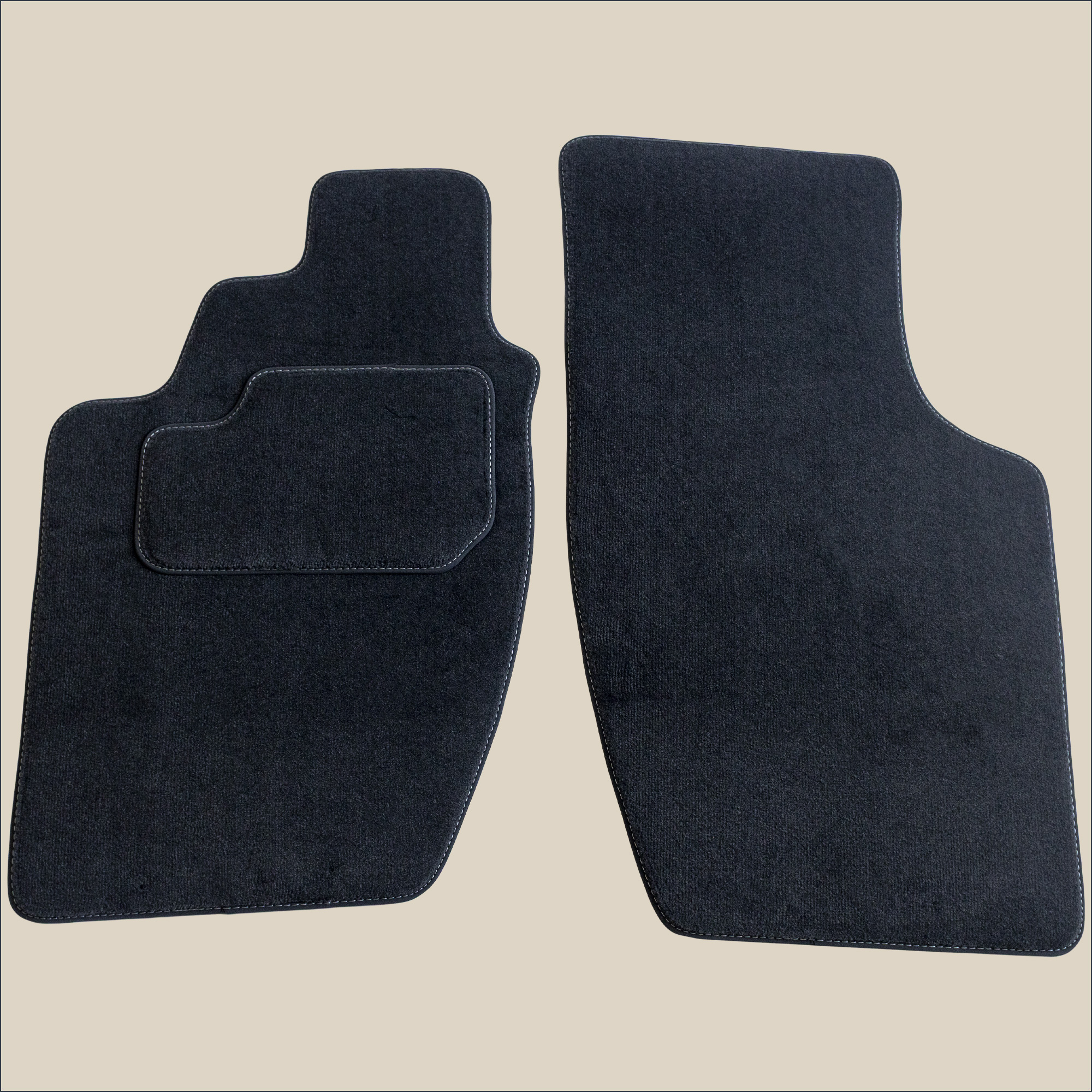 tapis gris anthracite-avant saab 900