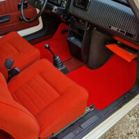 tapis rouge pour renault 5