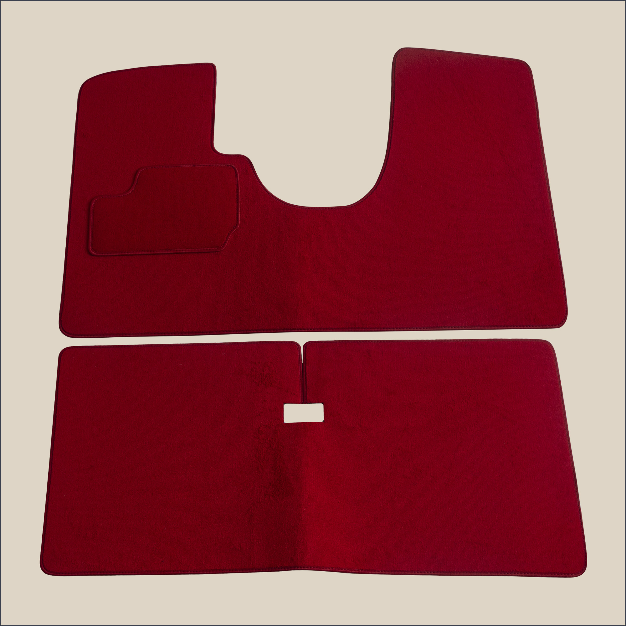 tapis rouge citroen ds super 5