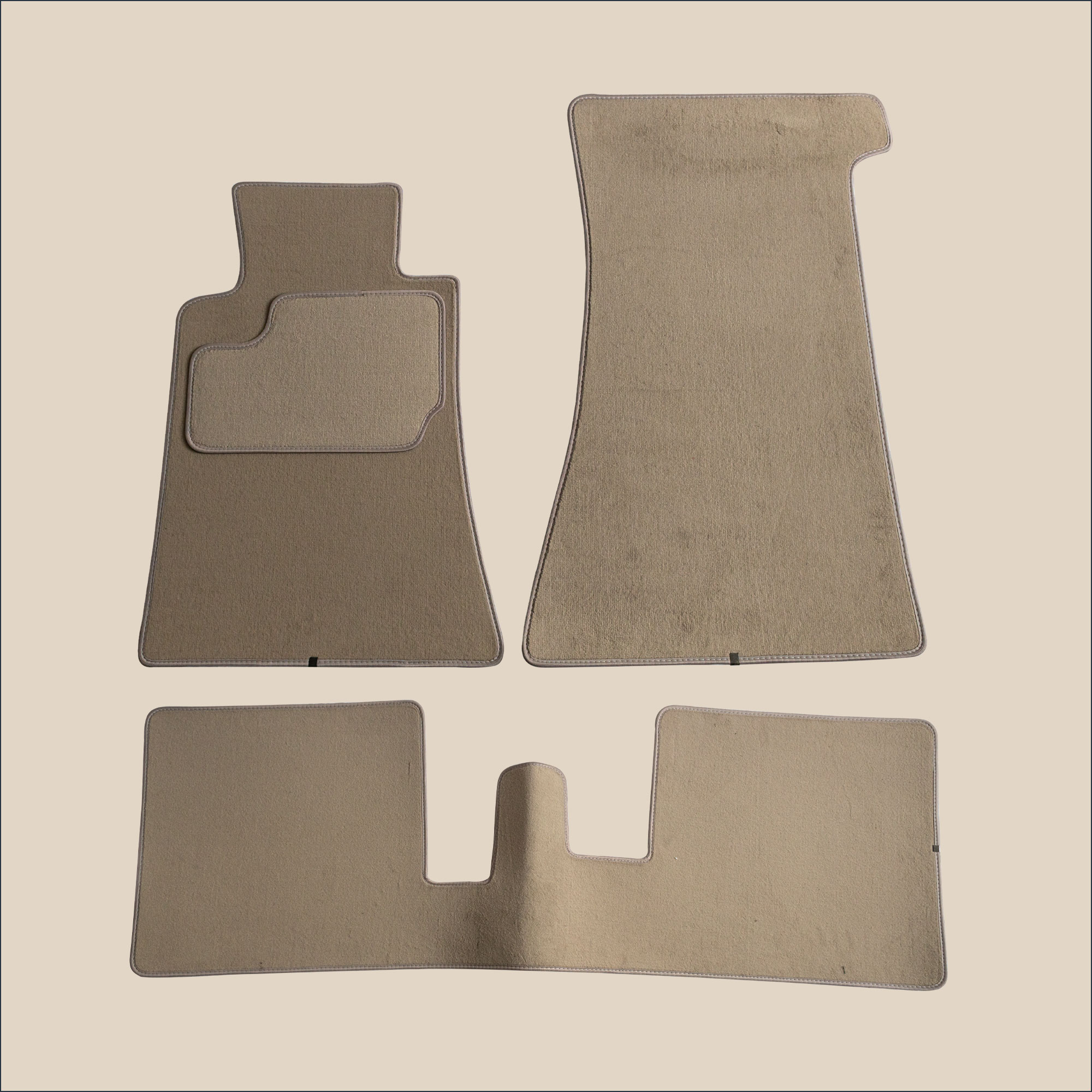 tapis beige mercedes sl c107