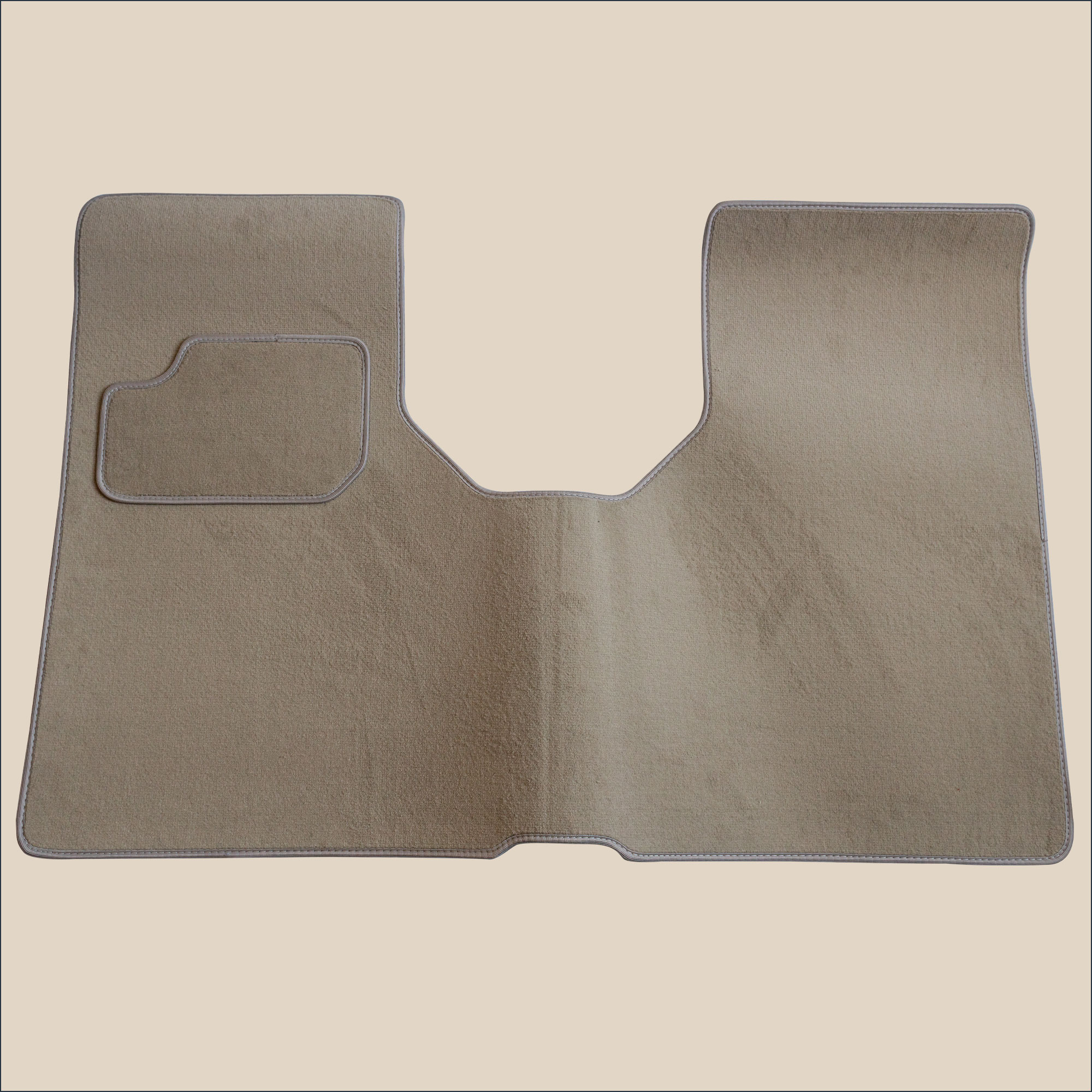 tapis beige renault 6