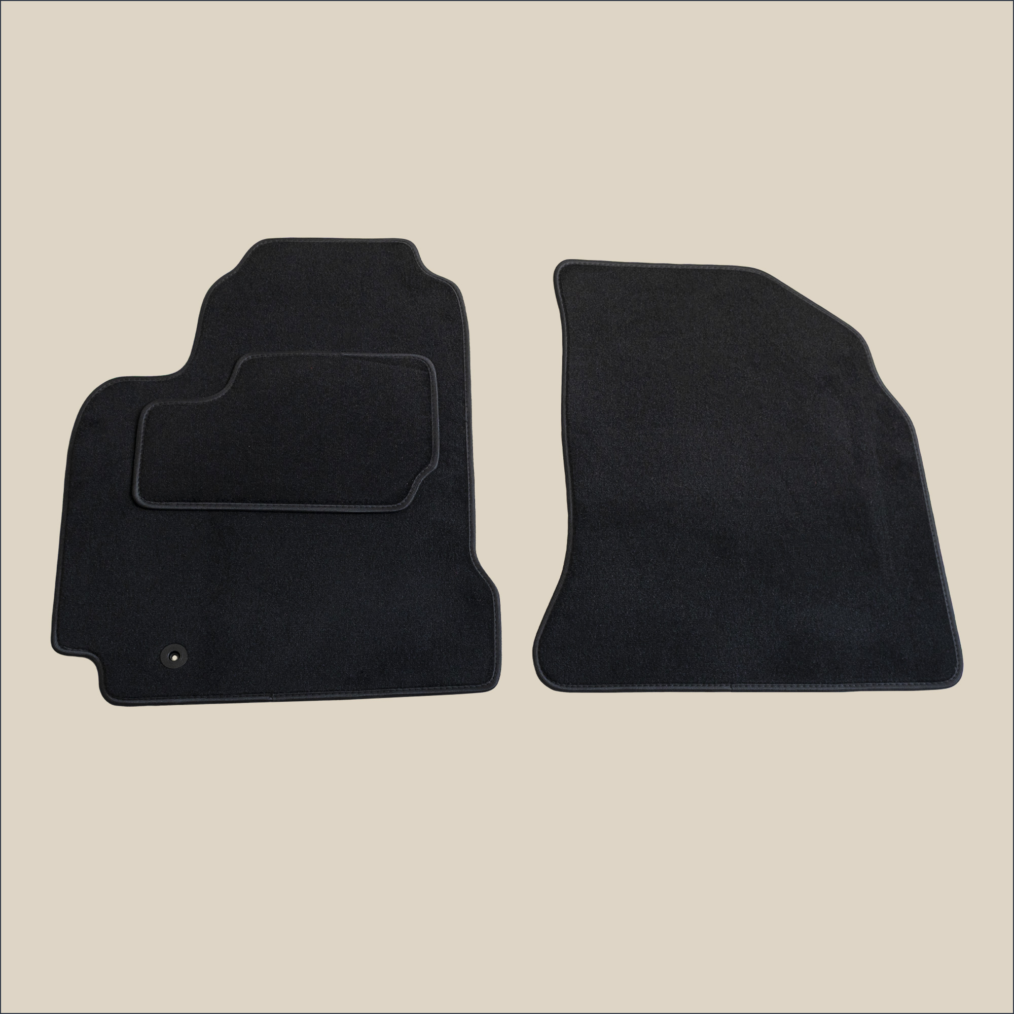 tapis avant toyota rav4