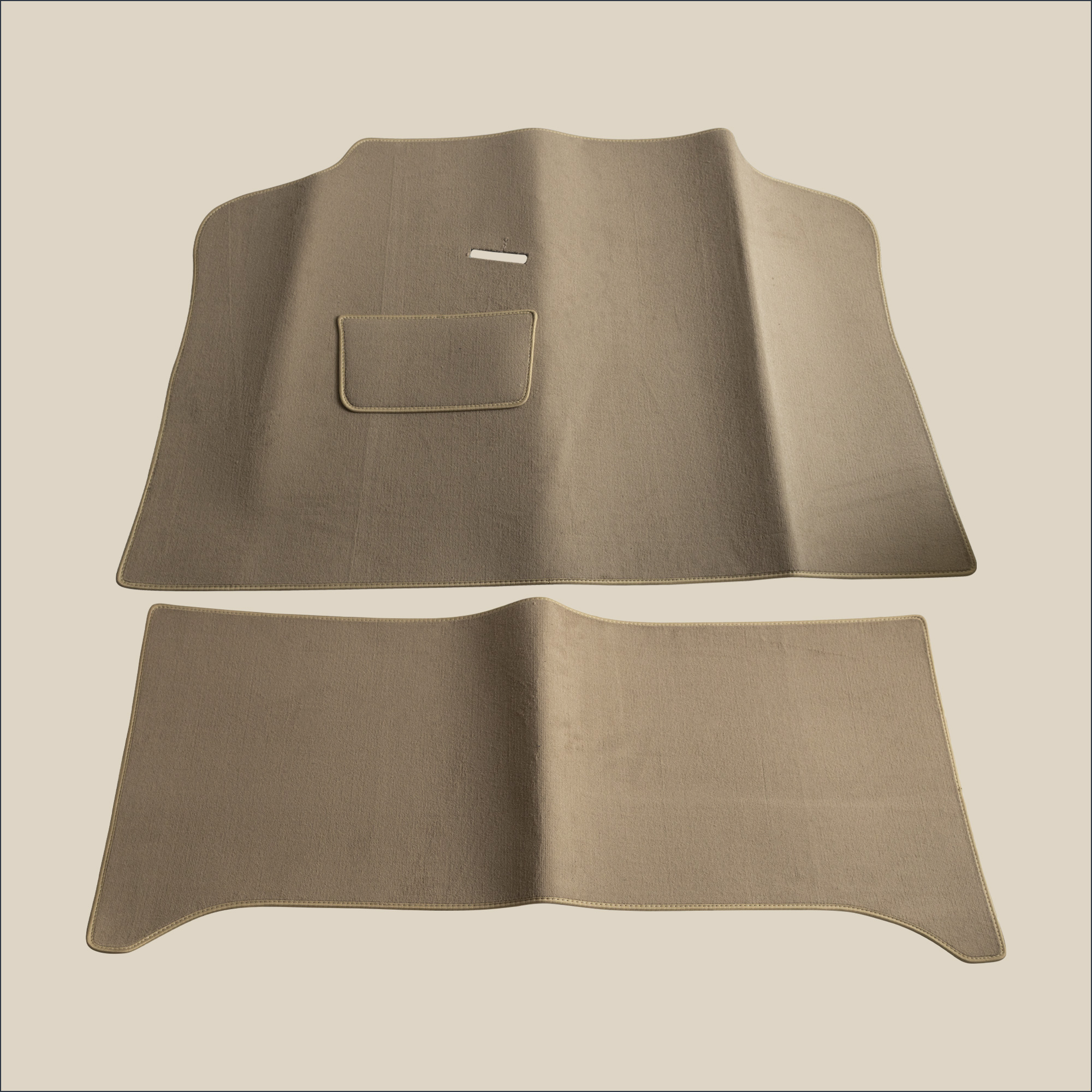 tapis-beige-panhard-pl17-berline