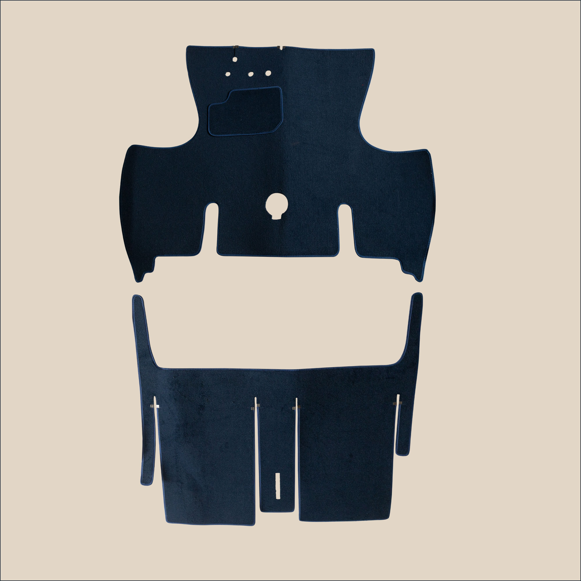 tapis bleu marine renault 4CV
