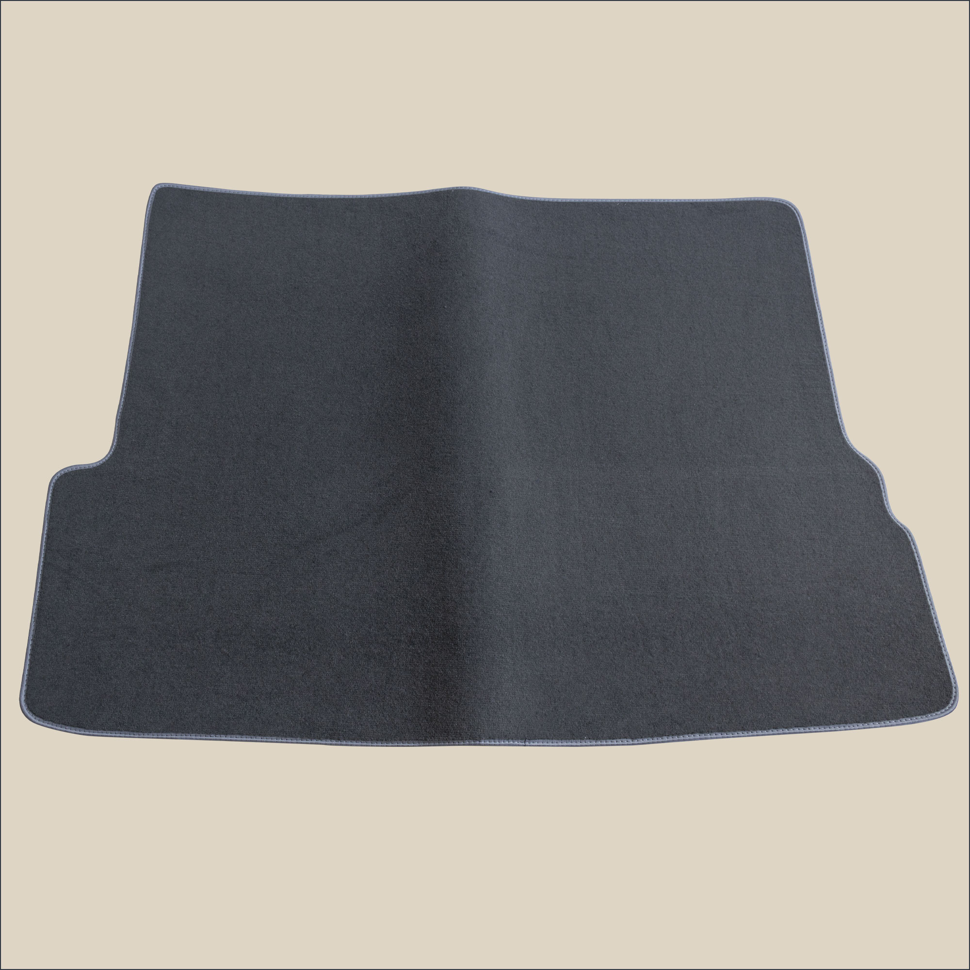tapis de coffre gris peugeot 309