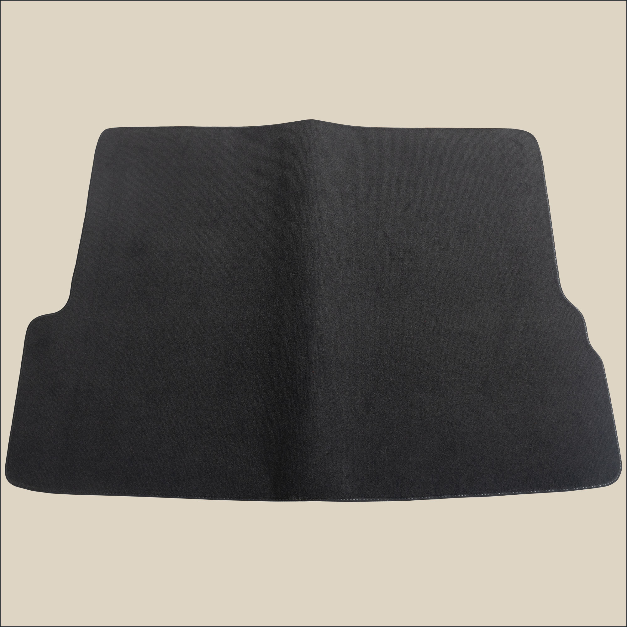 tapis de coffre surpiqure gris peugeot 309