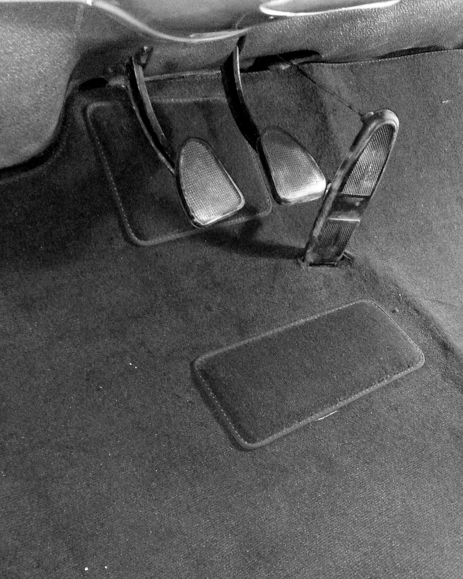 tapis-interieur-panhard-dyna-z tapis interieur panhard-dyna z