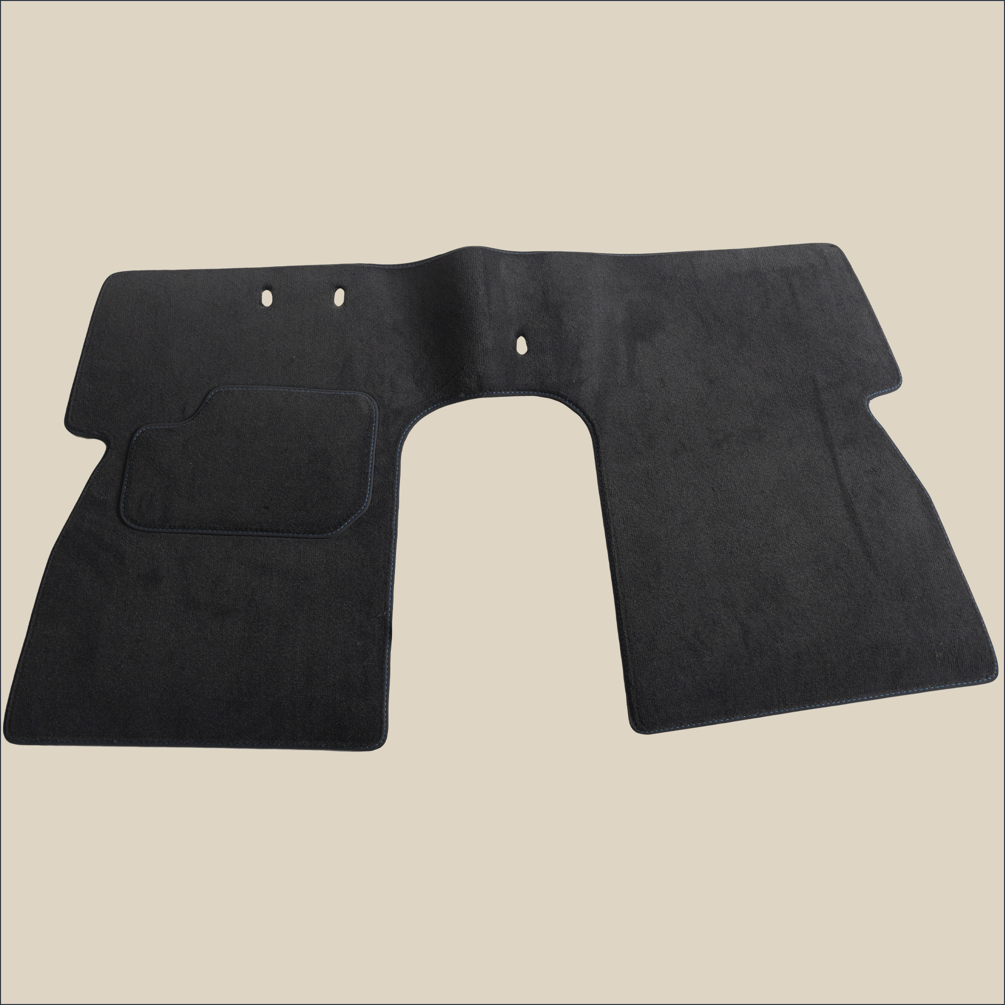 tapis surpiqure bleu renault juvaquatre dauphinoise