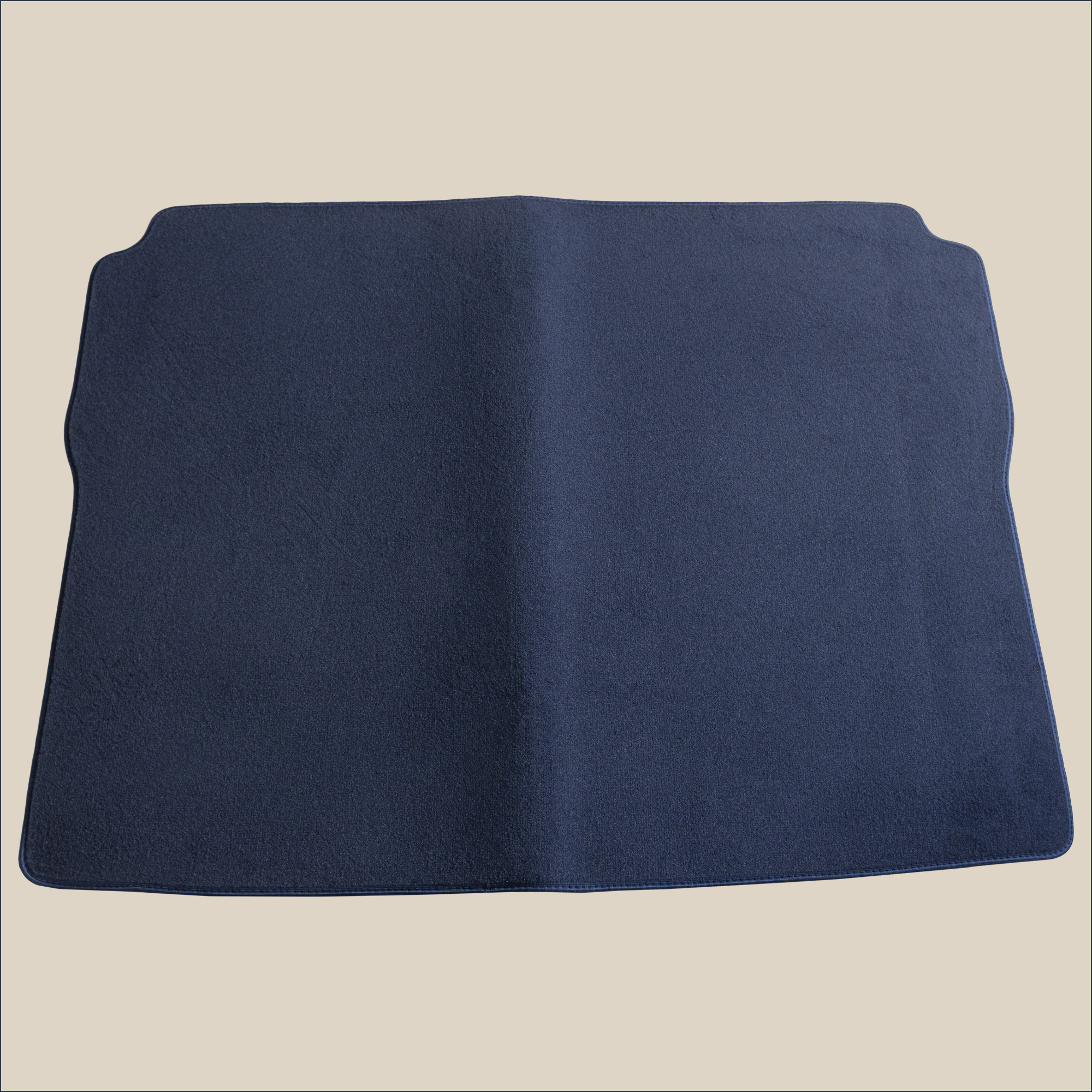 tapis de coffre bleu marine mercedes w123 coupe