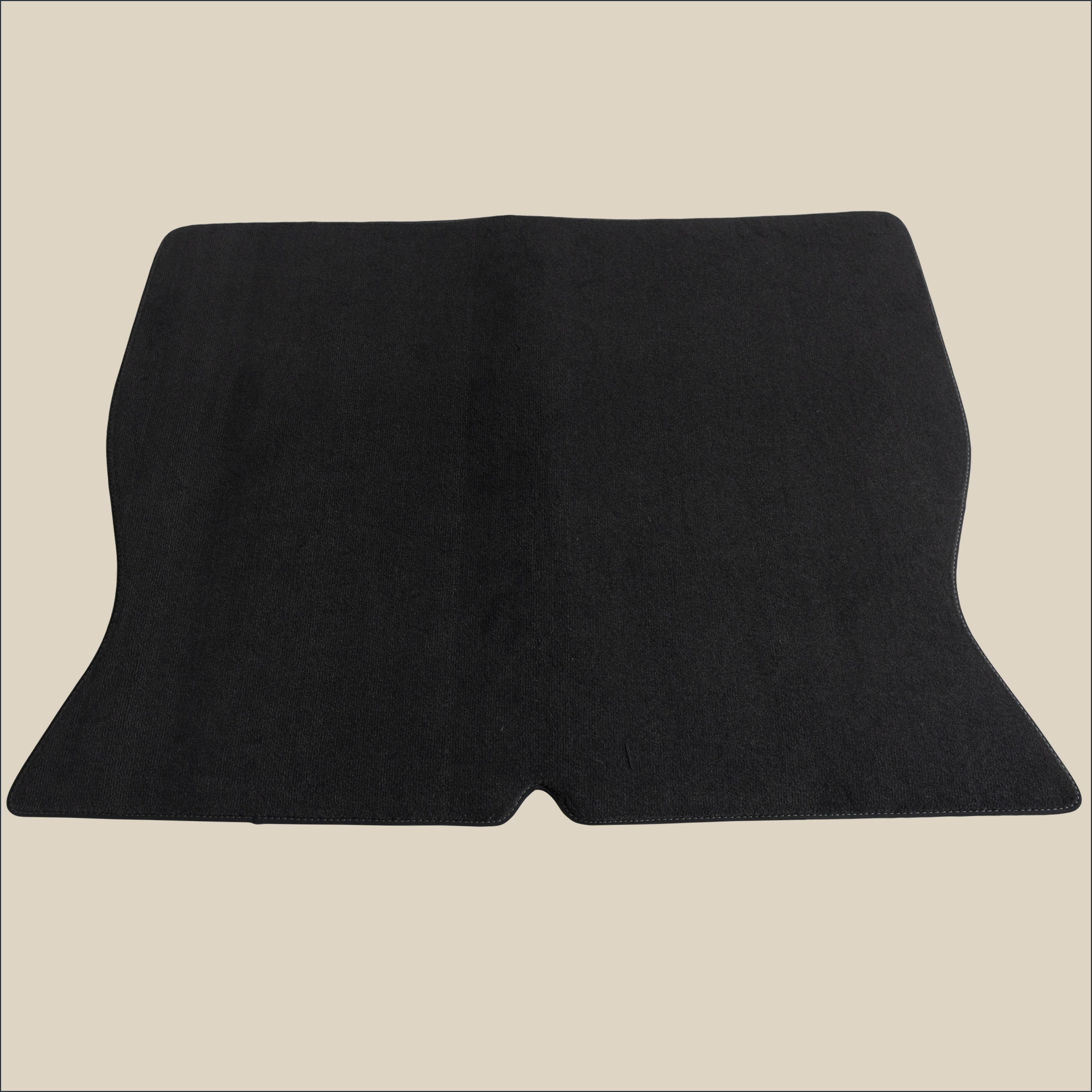 tapis de coffre surpiqure gris volkswagen golf 1 cabriolet