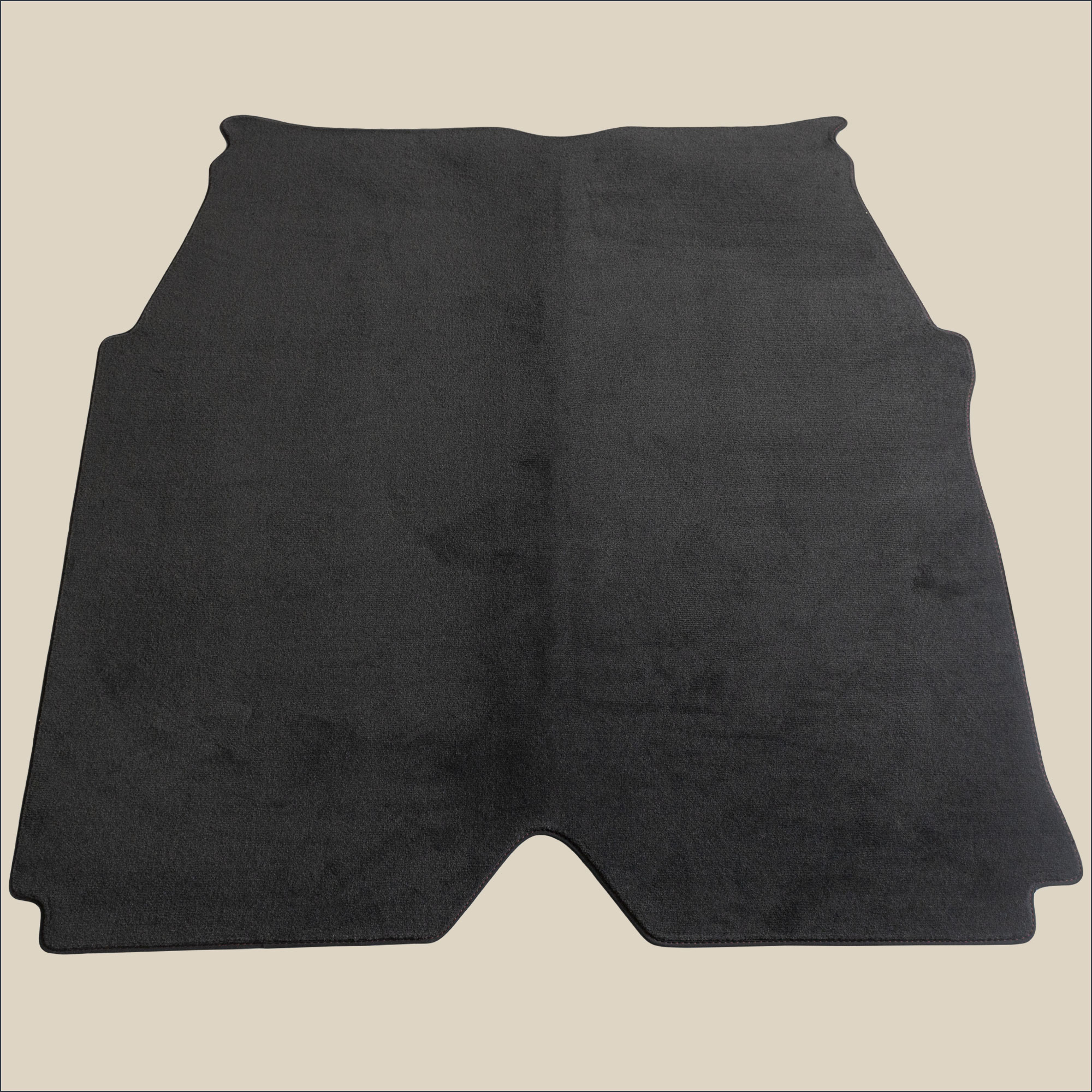 tapis de coffre surpiqure rouge mercedes 280se