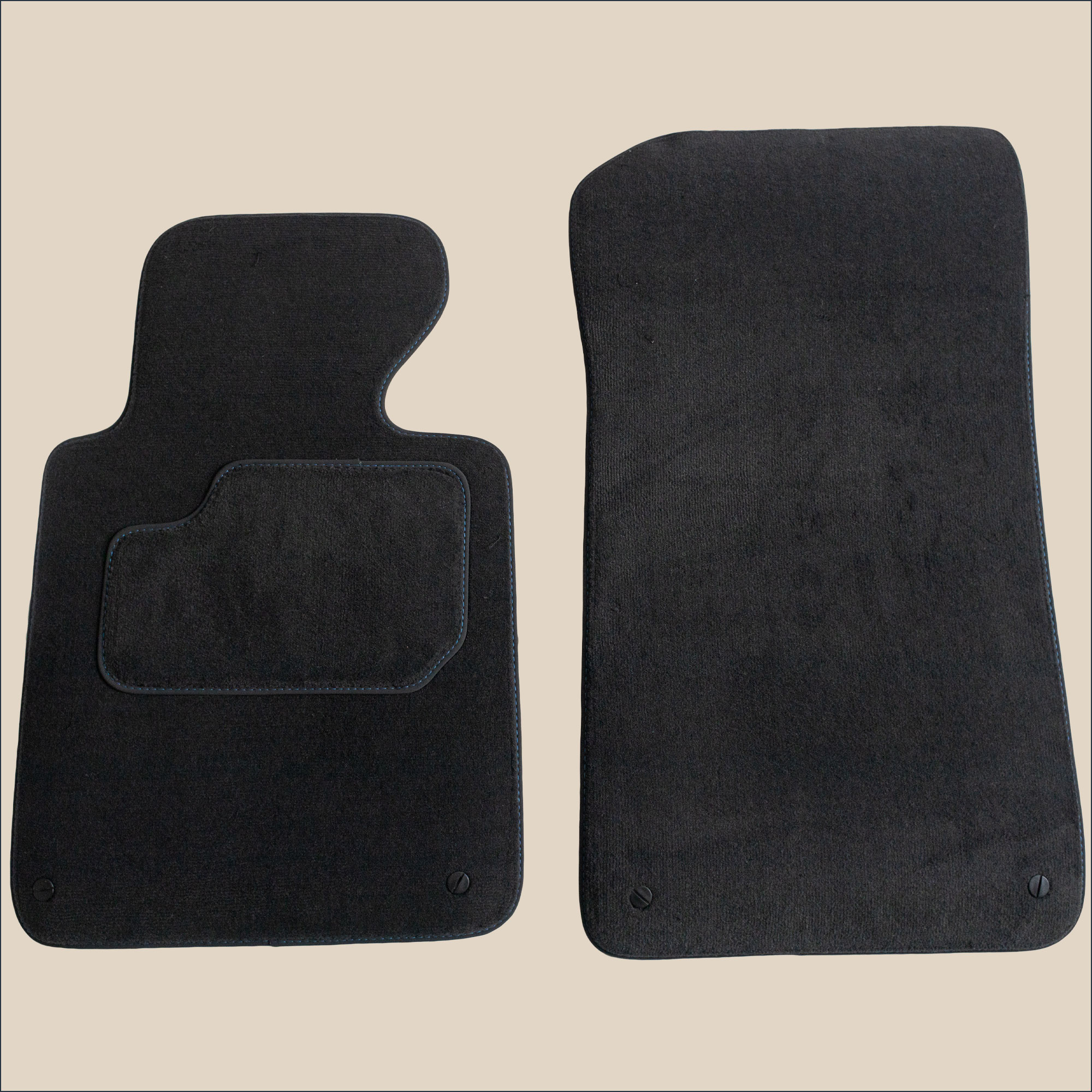 tapis avant surpiqure-bleu bmw serie 3 e46 coupe