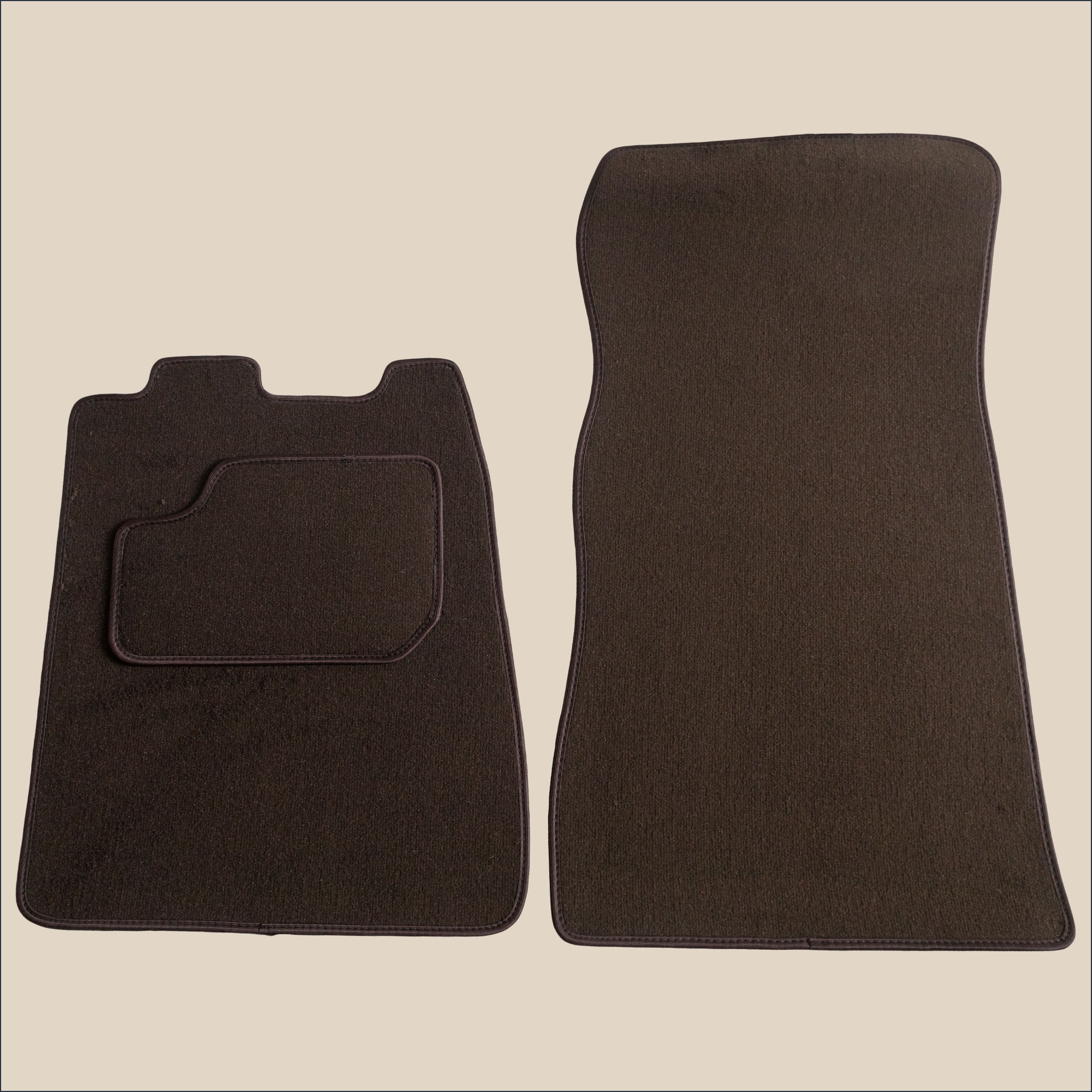 tapis avant marron pour citroen sm