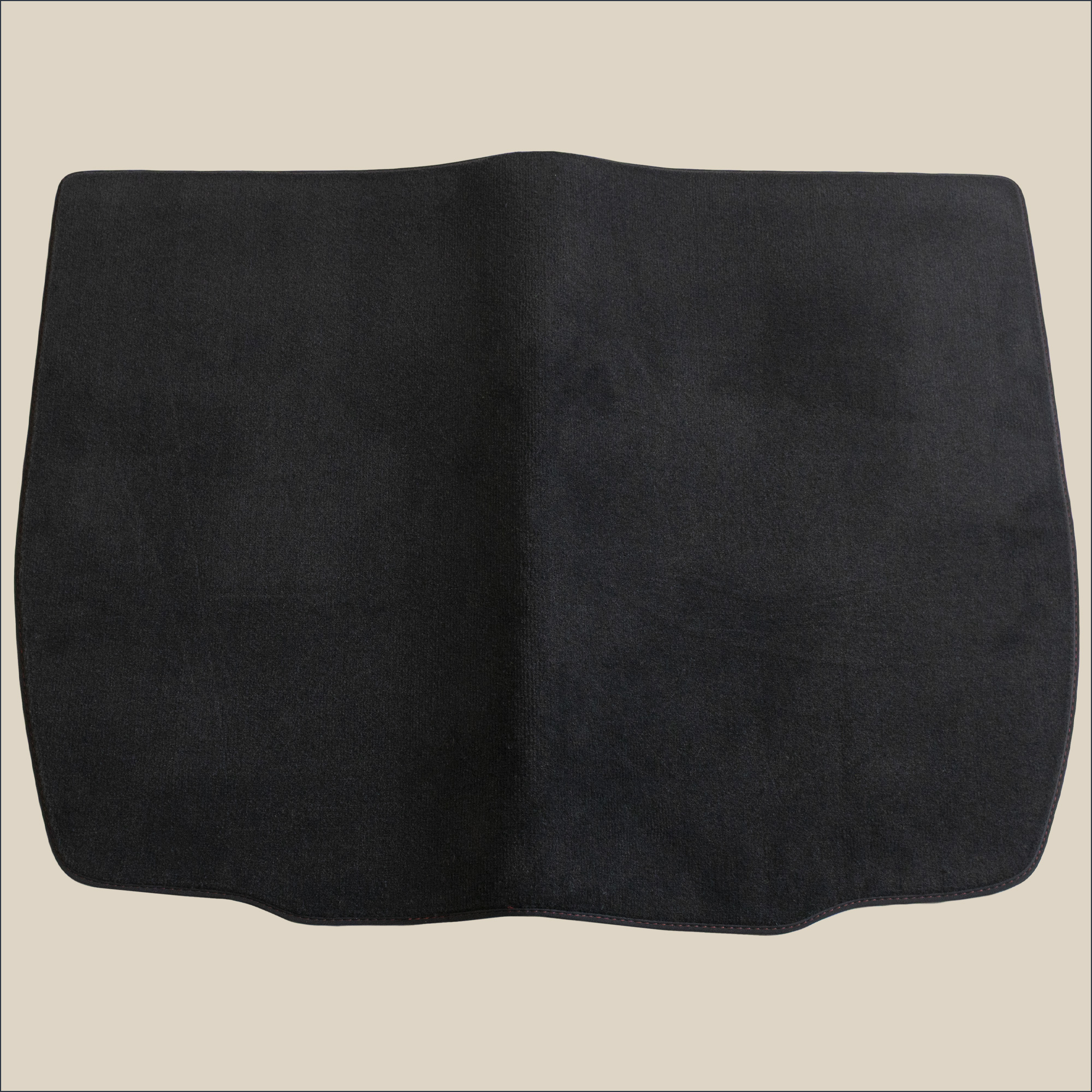 tapis gris anthracite de coffre audi tt 8n