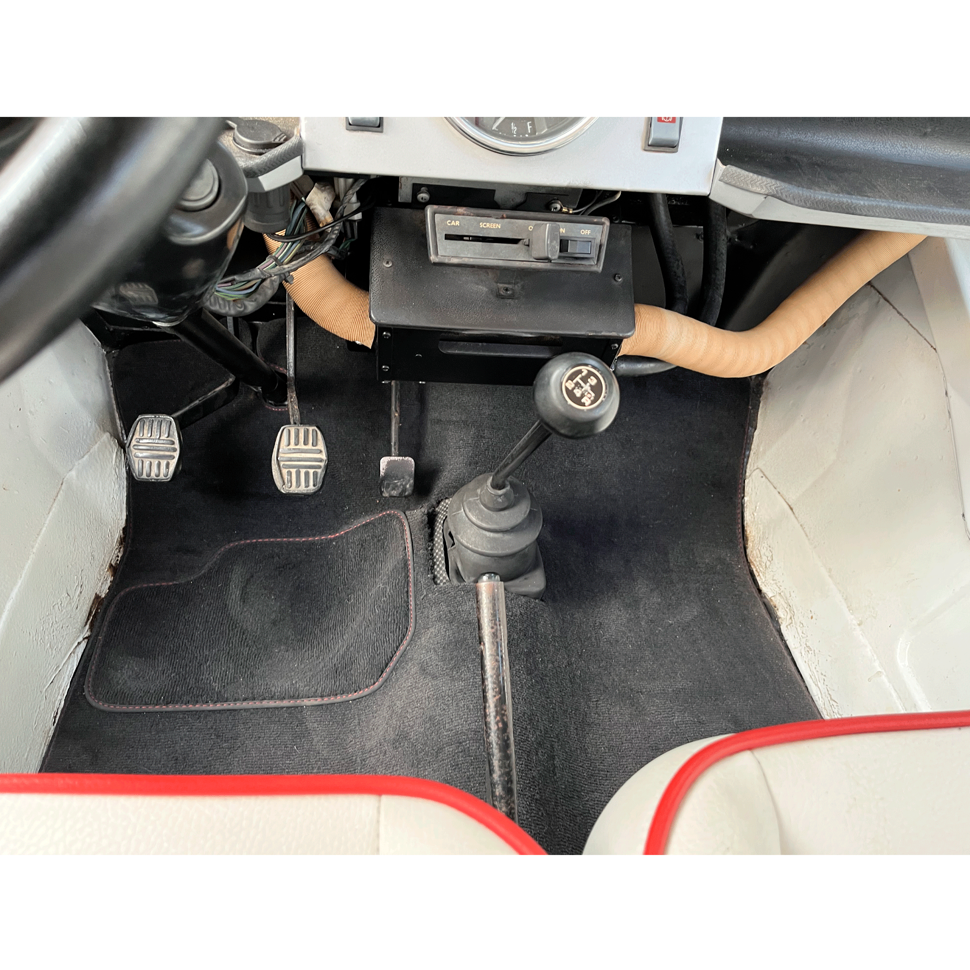 tapi avant austin mini moke