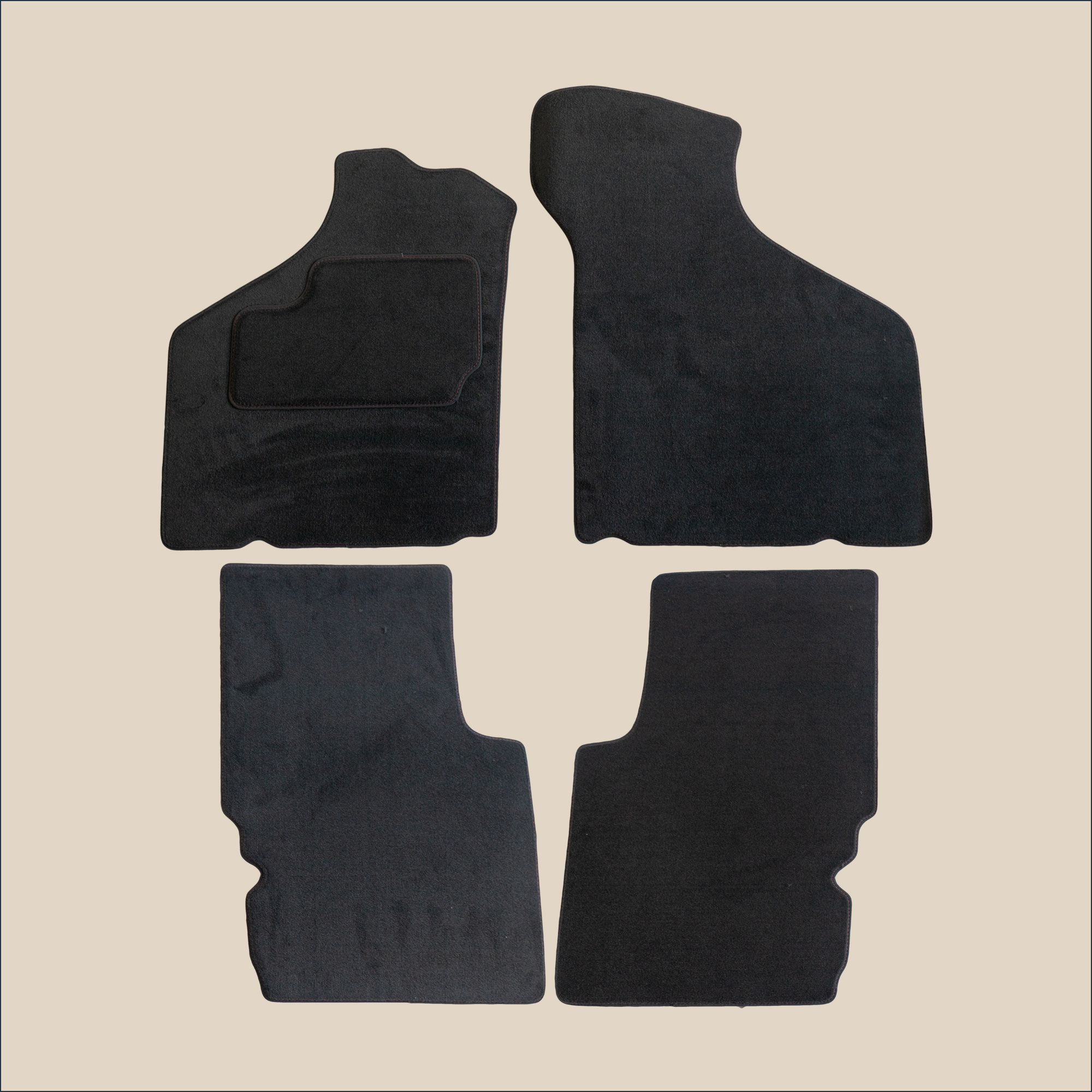 tapis surpiqure rouge Austin mini cooper 1.3i