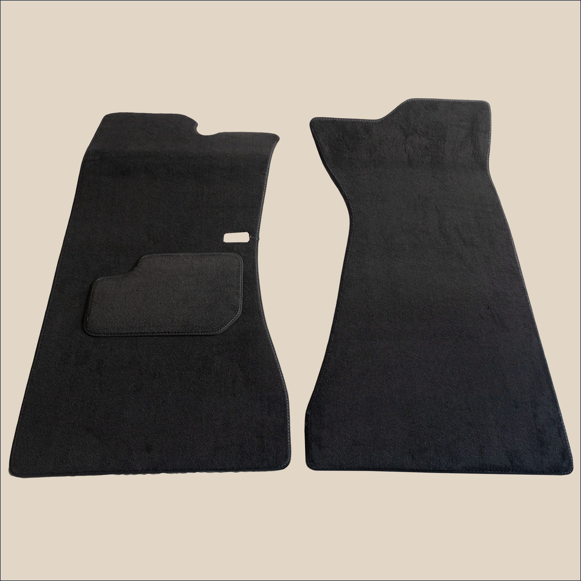 tapis avant surpiqure gris toyota celica st