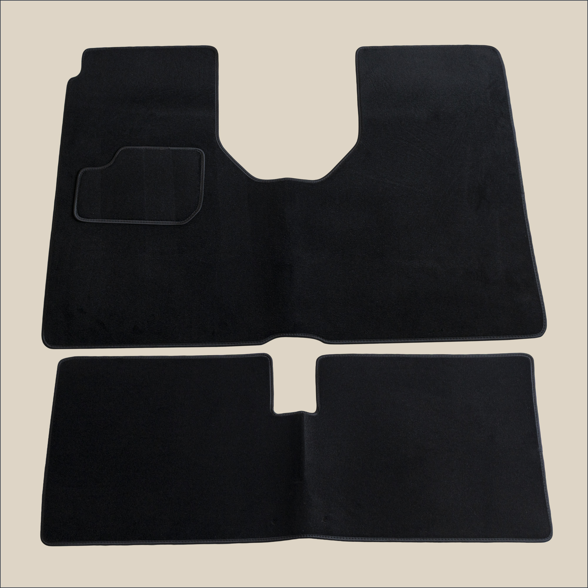 tapis renault 6 avec encoche lave glace